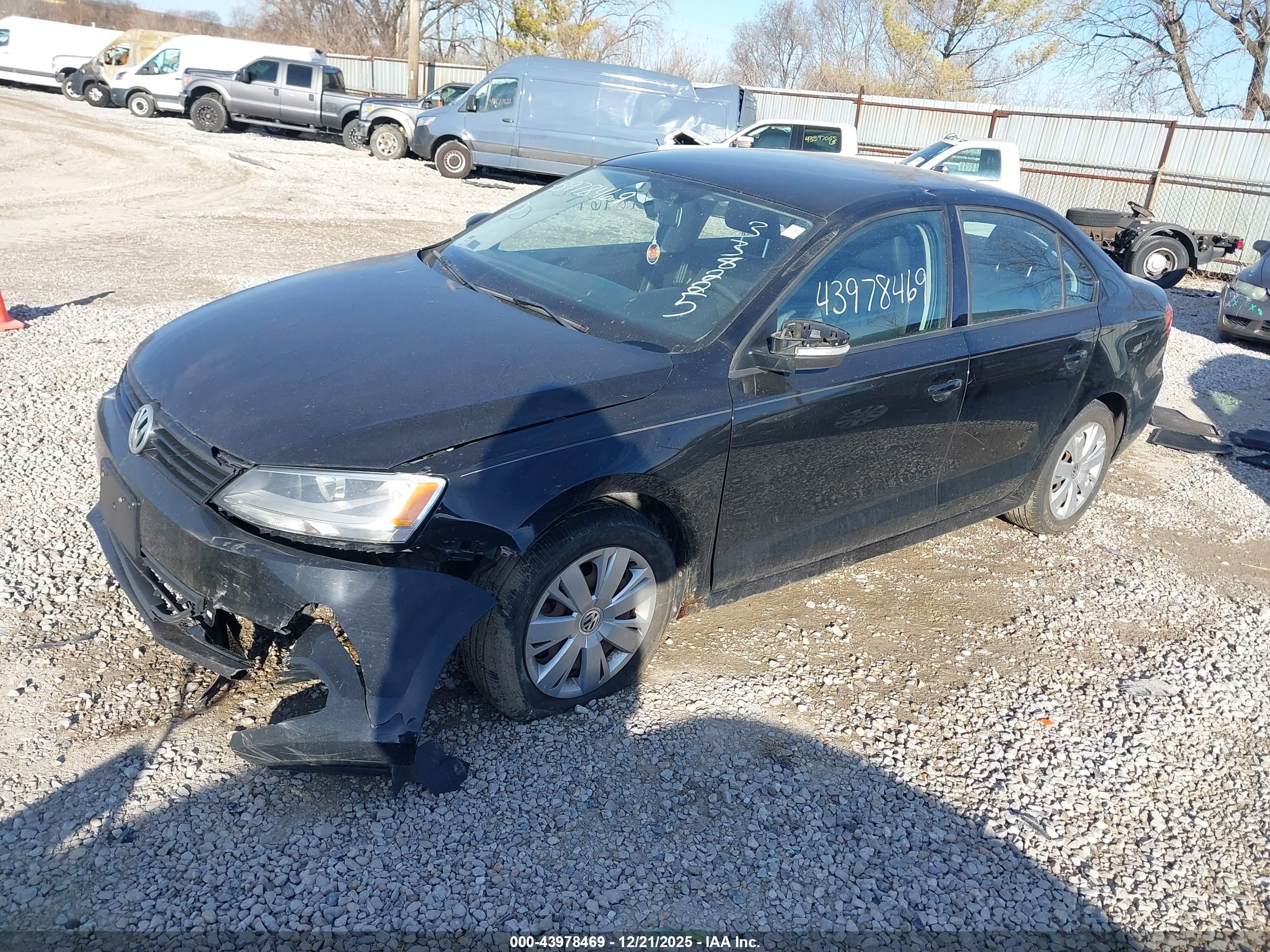 VOLKSWAGEN JETTA image 2