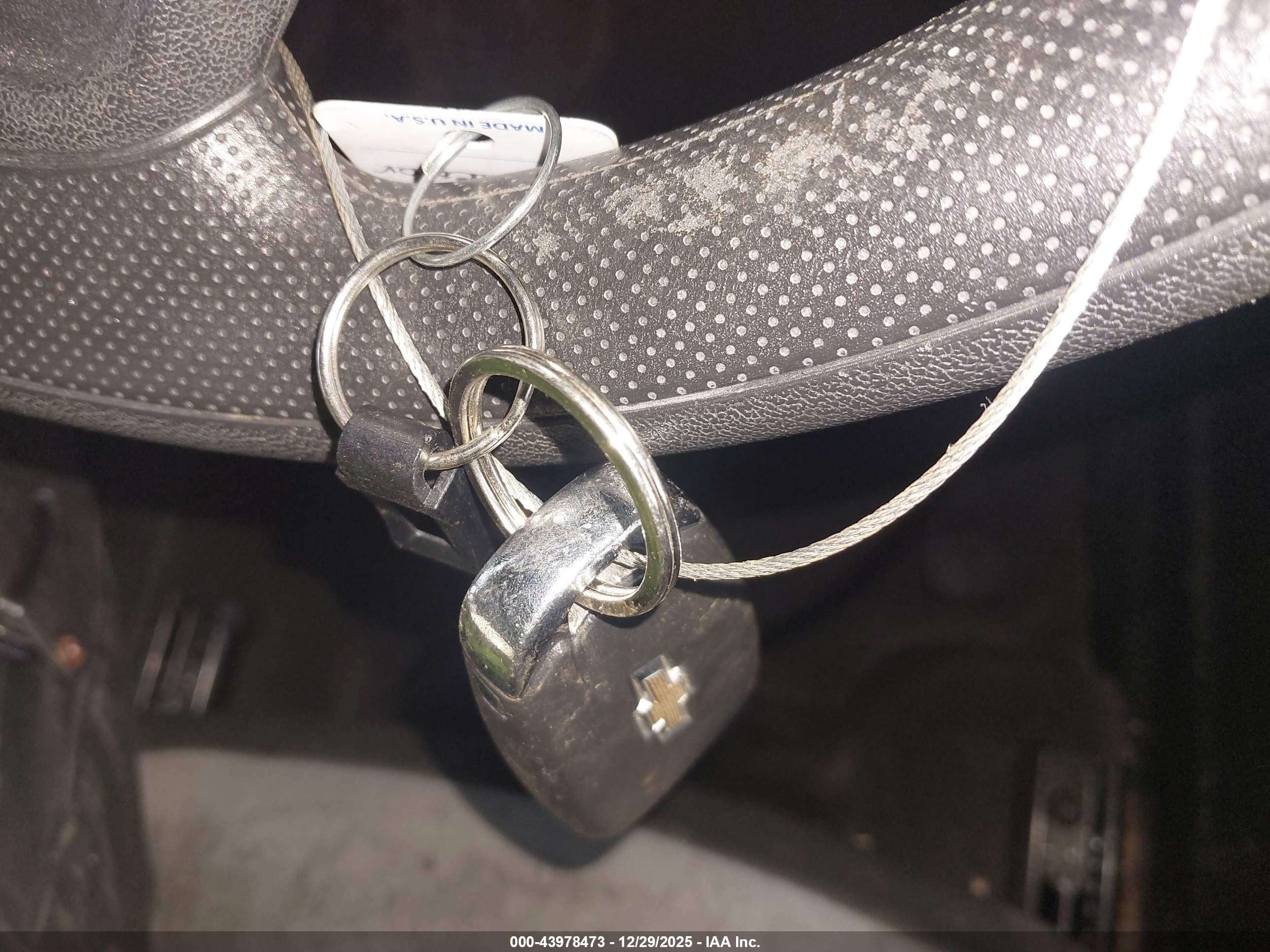 CHEVROLET EQUINOX image 11