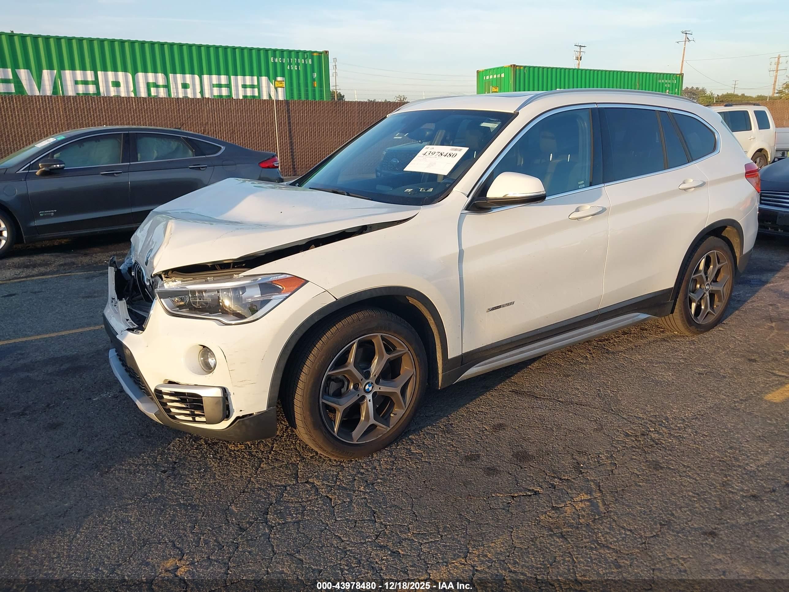 BMW X1 image 2