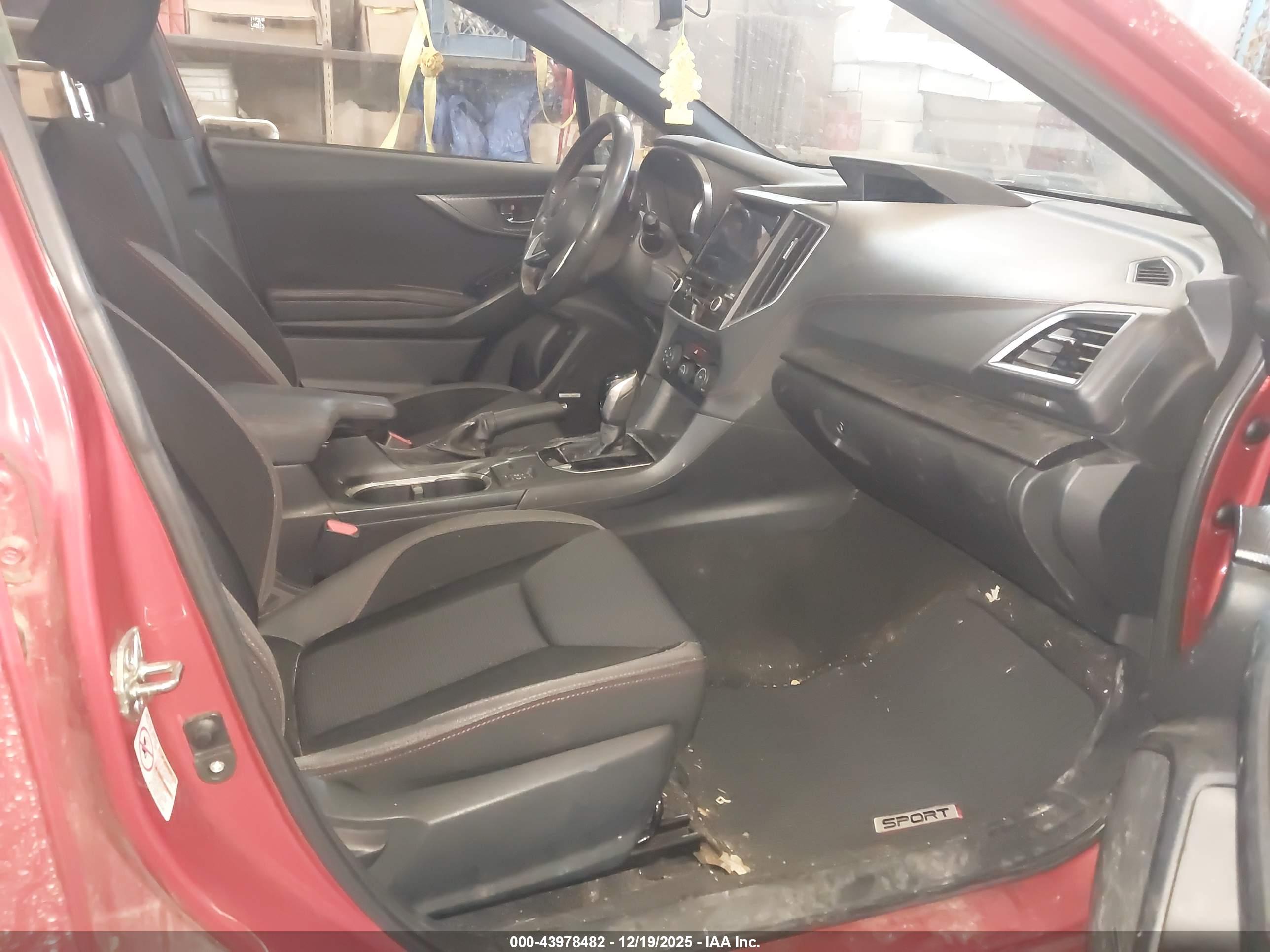 SUBARU IMPREZA image 5