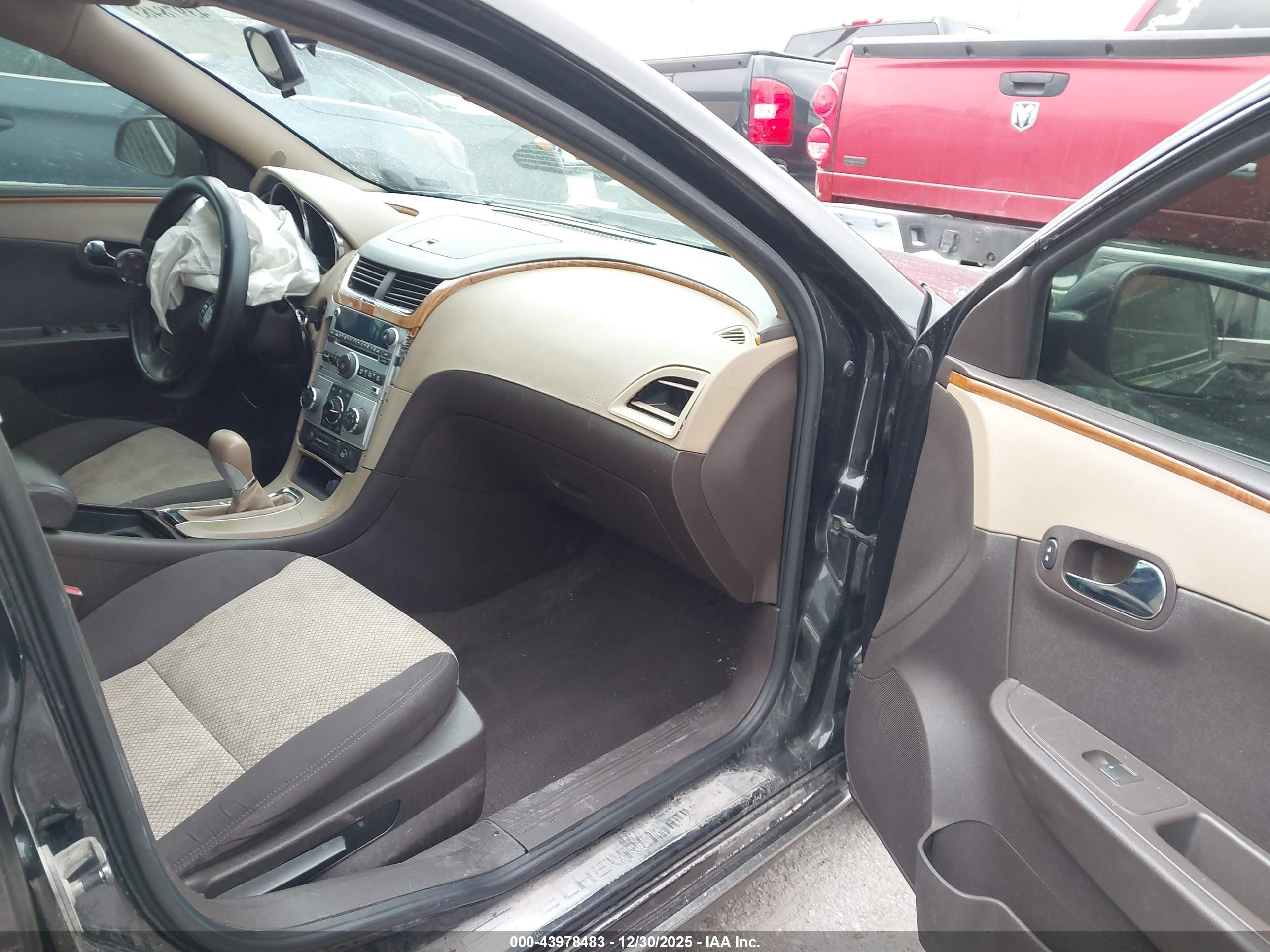 CHEVROLET MALIBU image 5