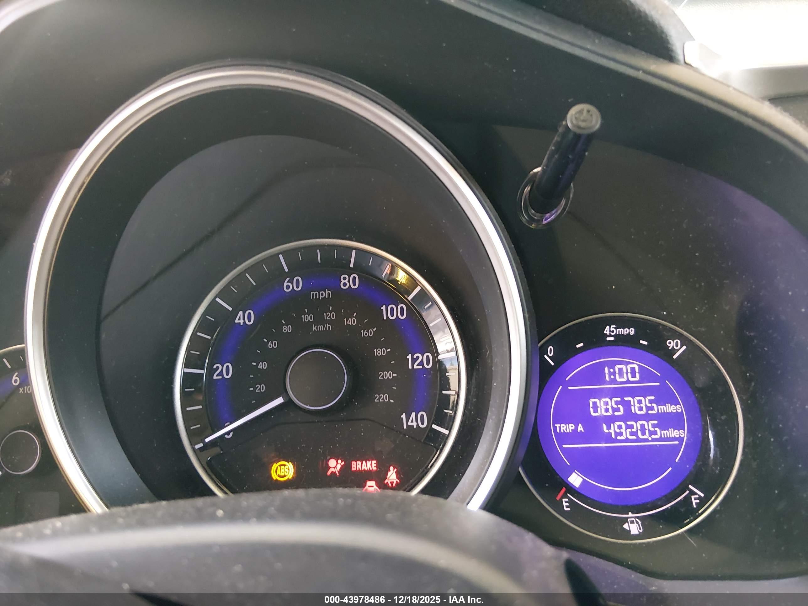 HONDA FIT image 7