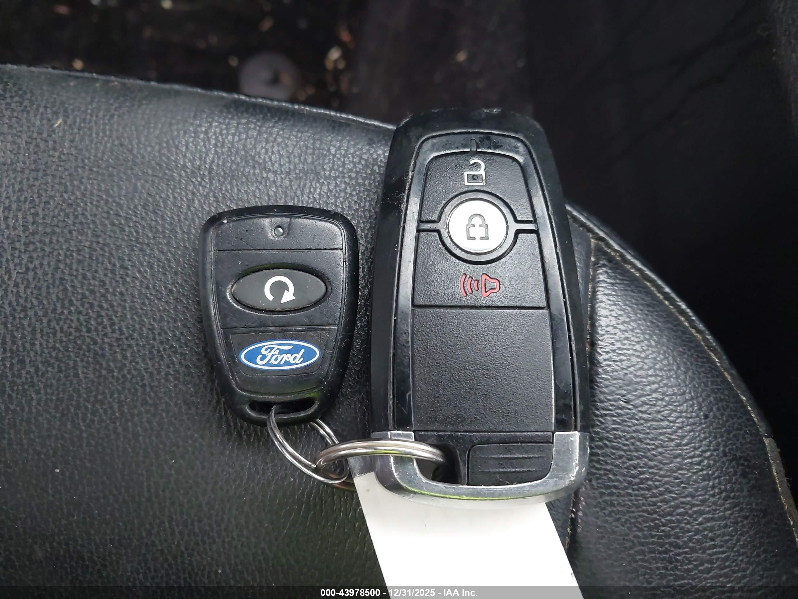 FORD EDGE image 11