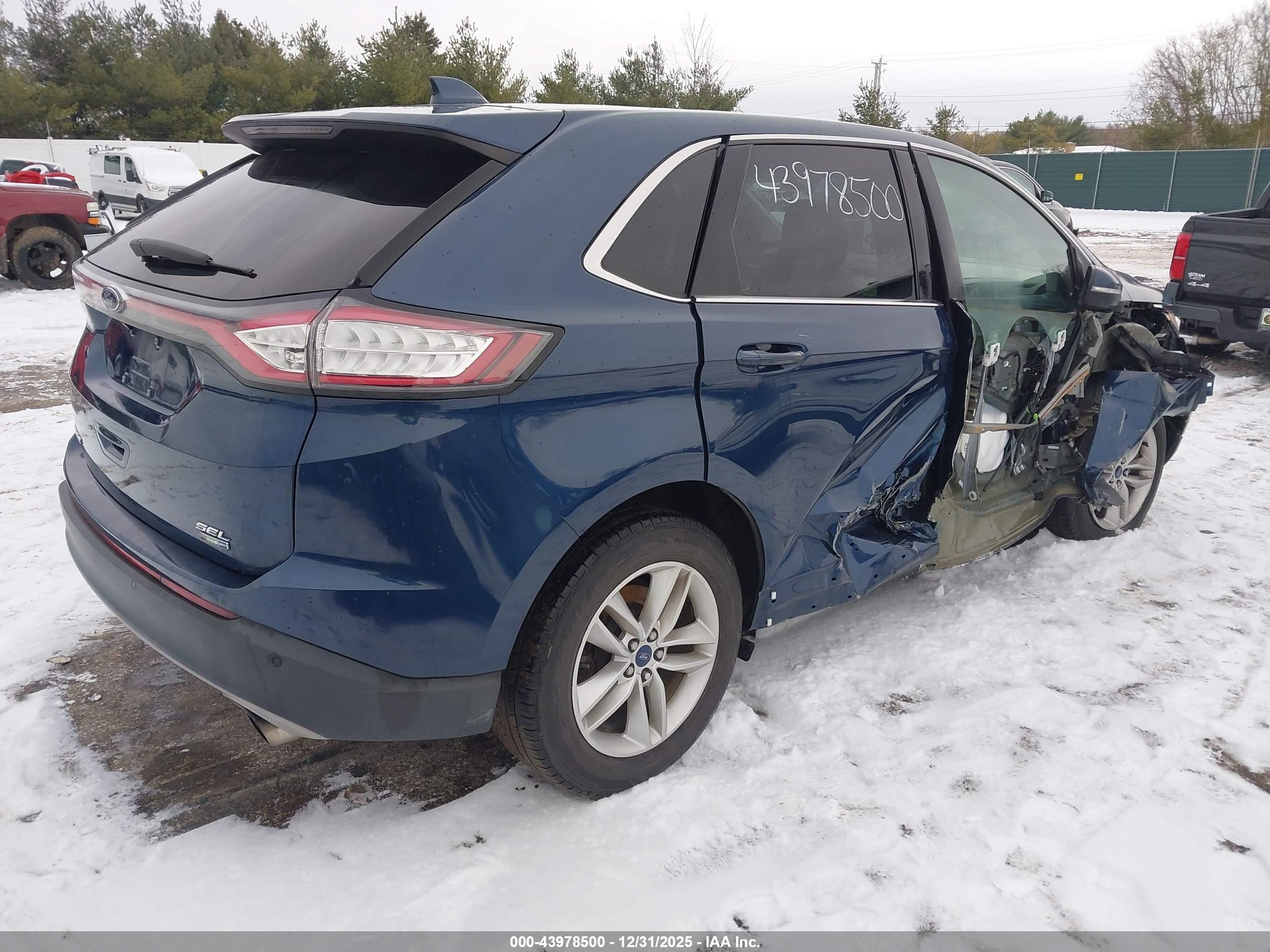 FORD EDGE image 4