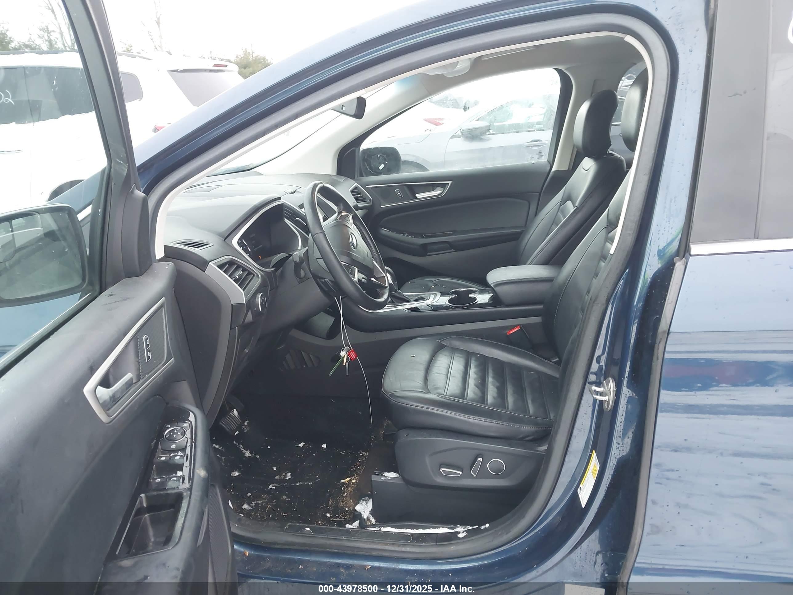FORD EDGE image 5