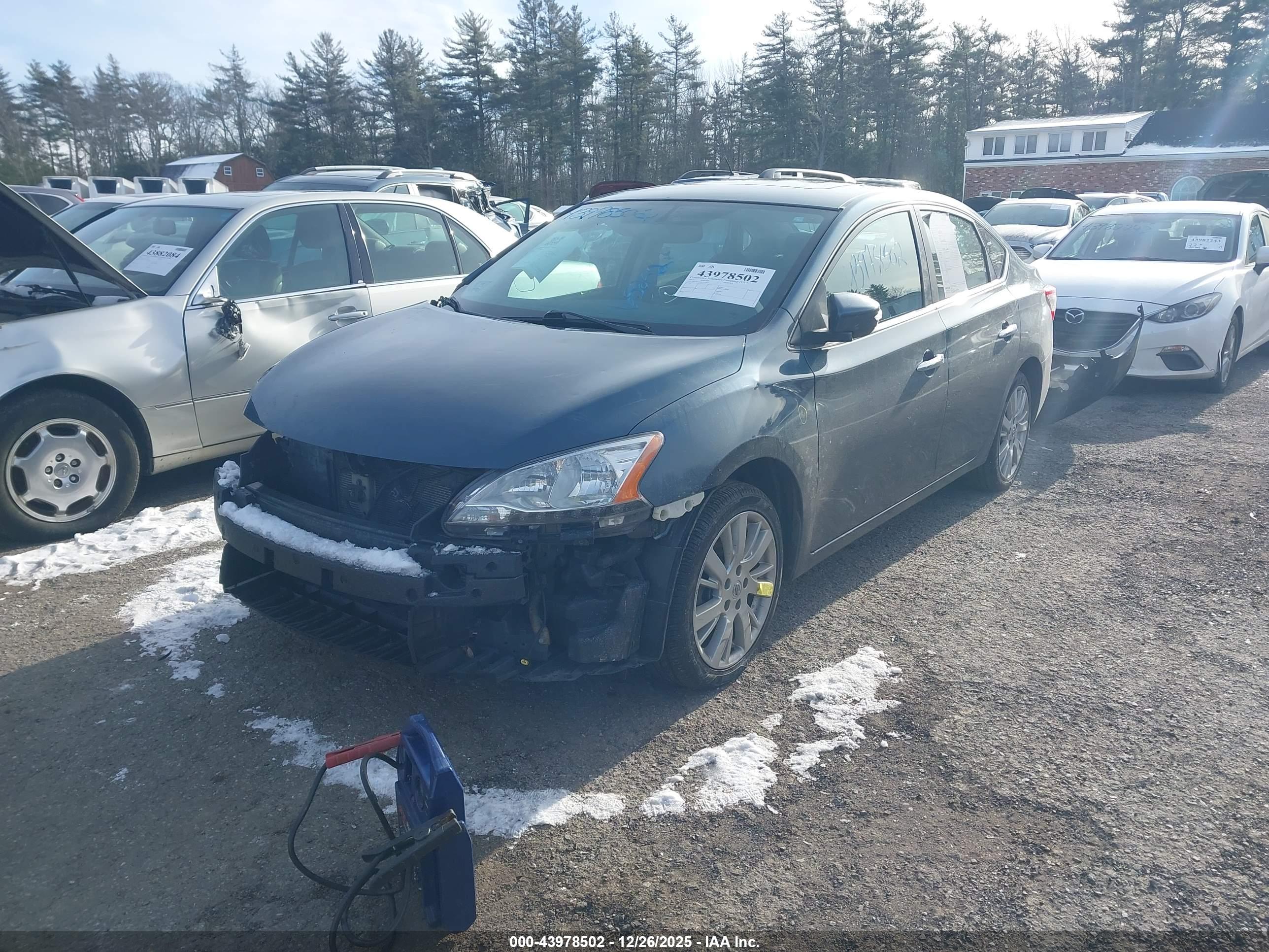 NISSAN SENTRA image 2