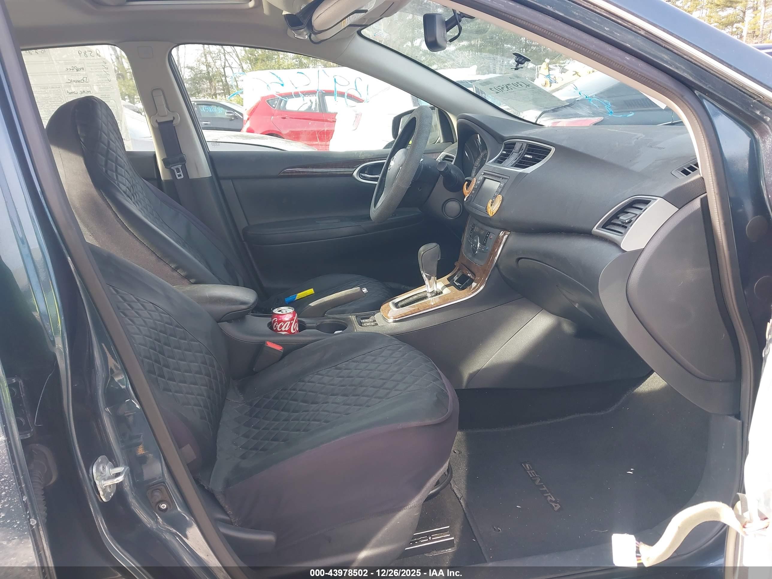 NISSAN SENTRA image 5