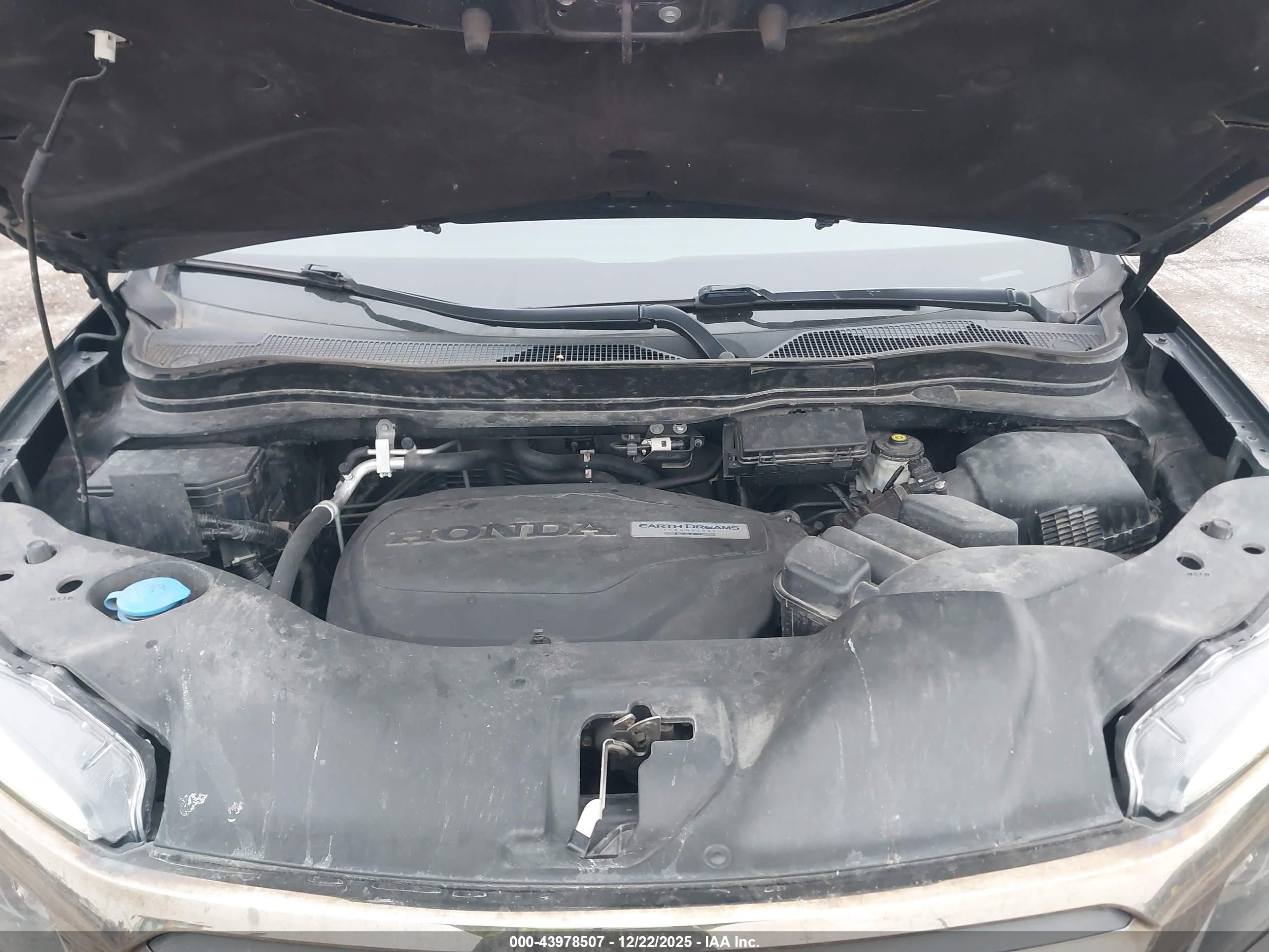 HONDA RIDGELINE image 10