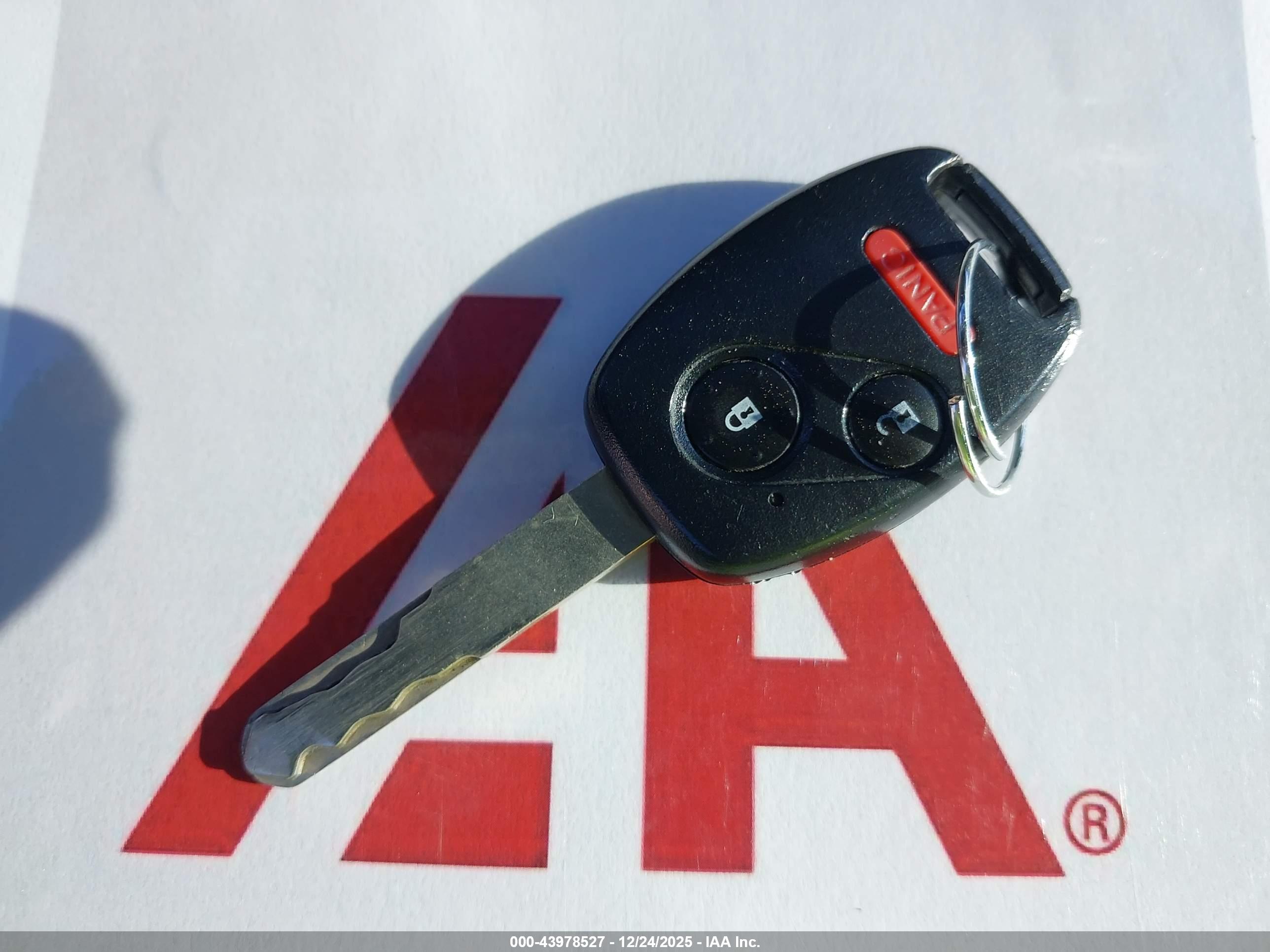HONDA CIVIC image 11