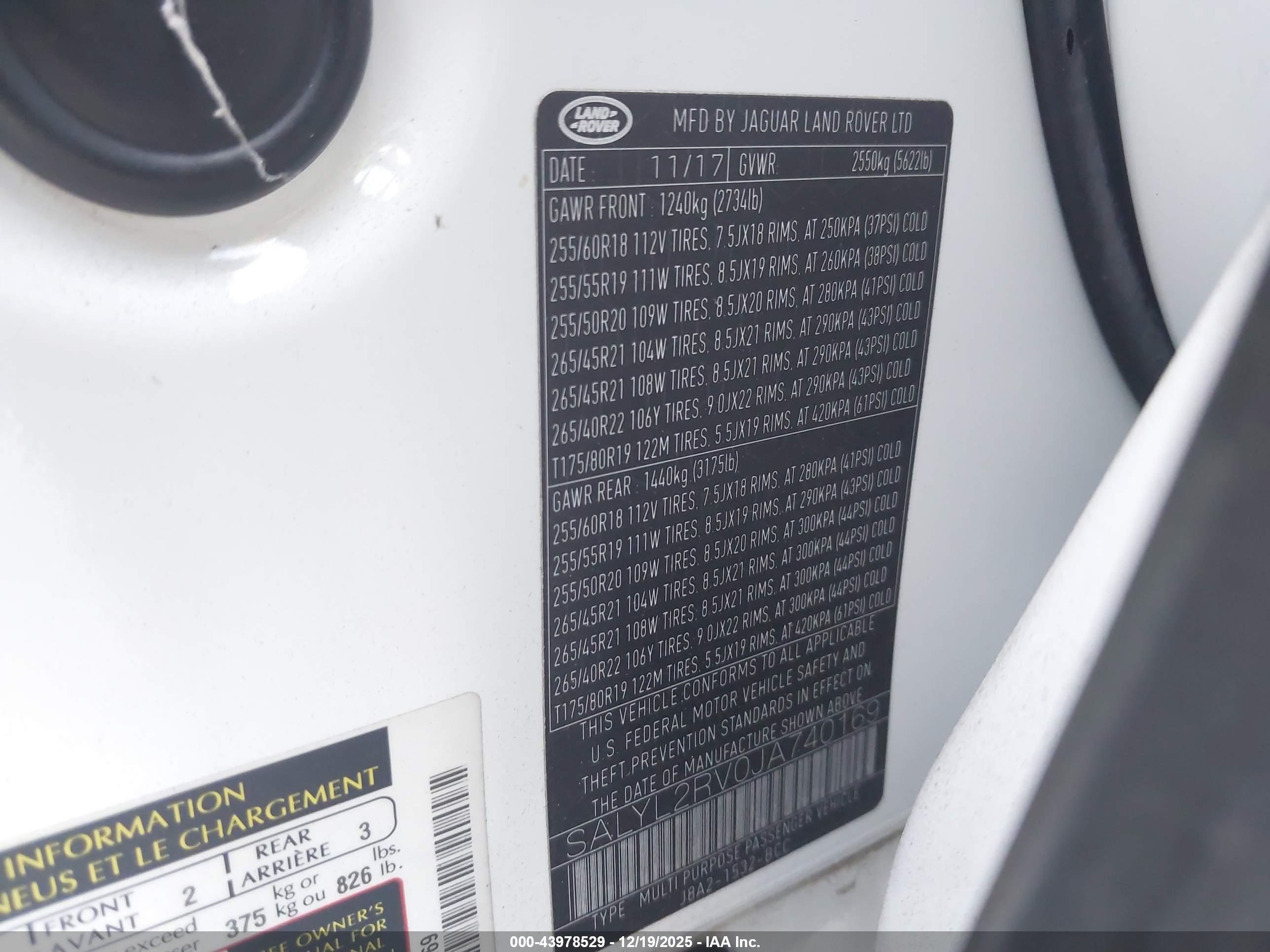 LAND ROVER image 9