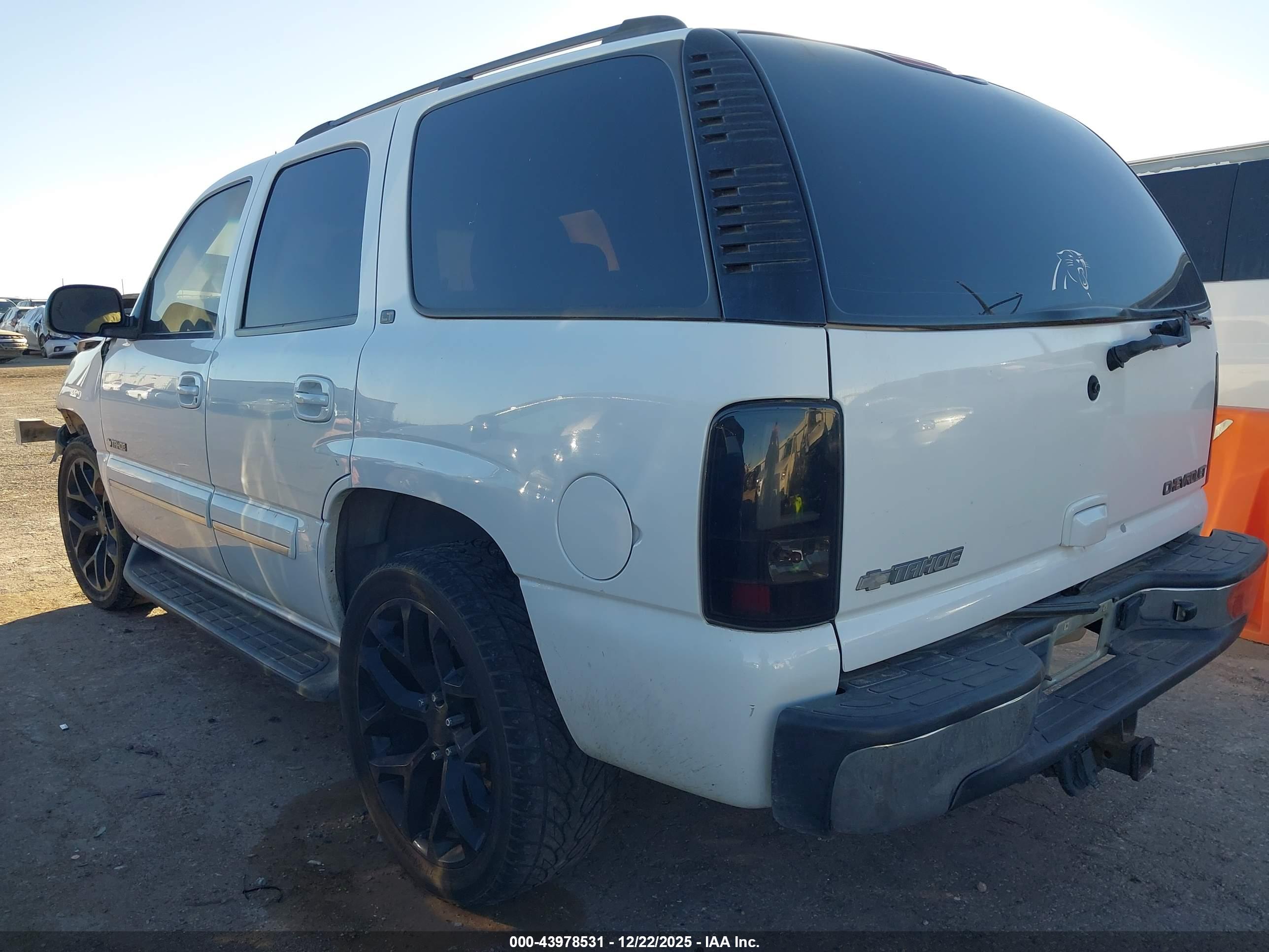 CHEVROLET TAHOE image 3