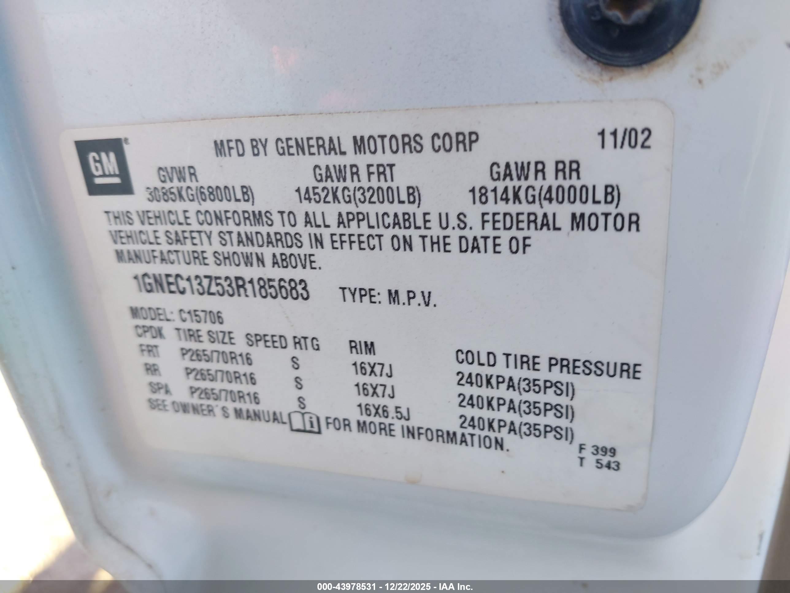 CHEVROLET TAHOE image 9