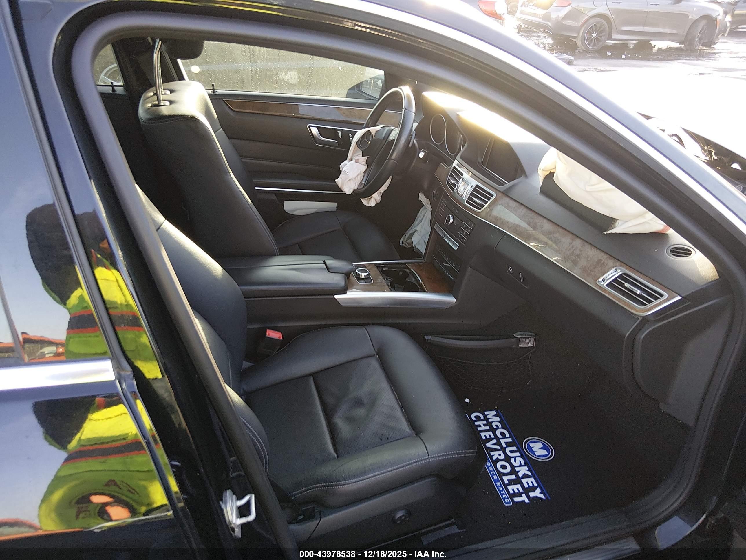 MERCEDES-BENZ E image 5
