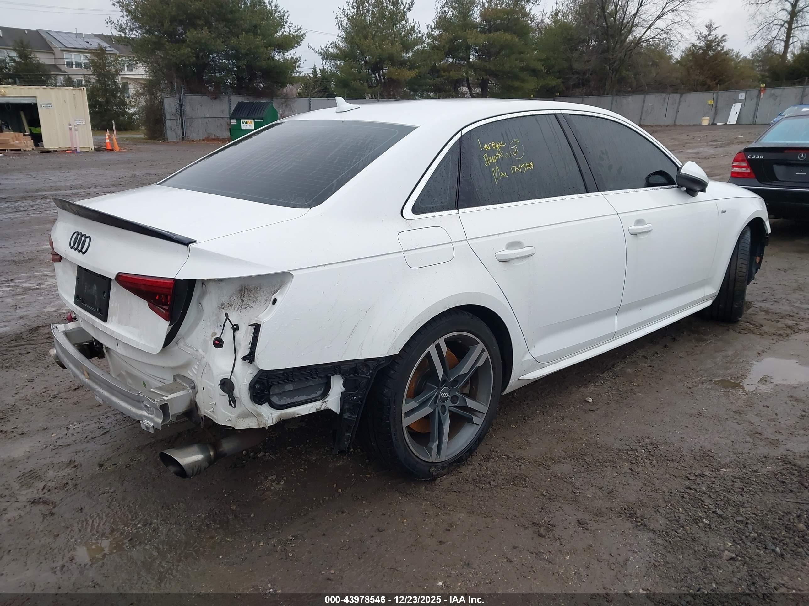 AUDI A4 image 4
