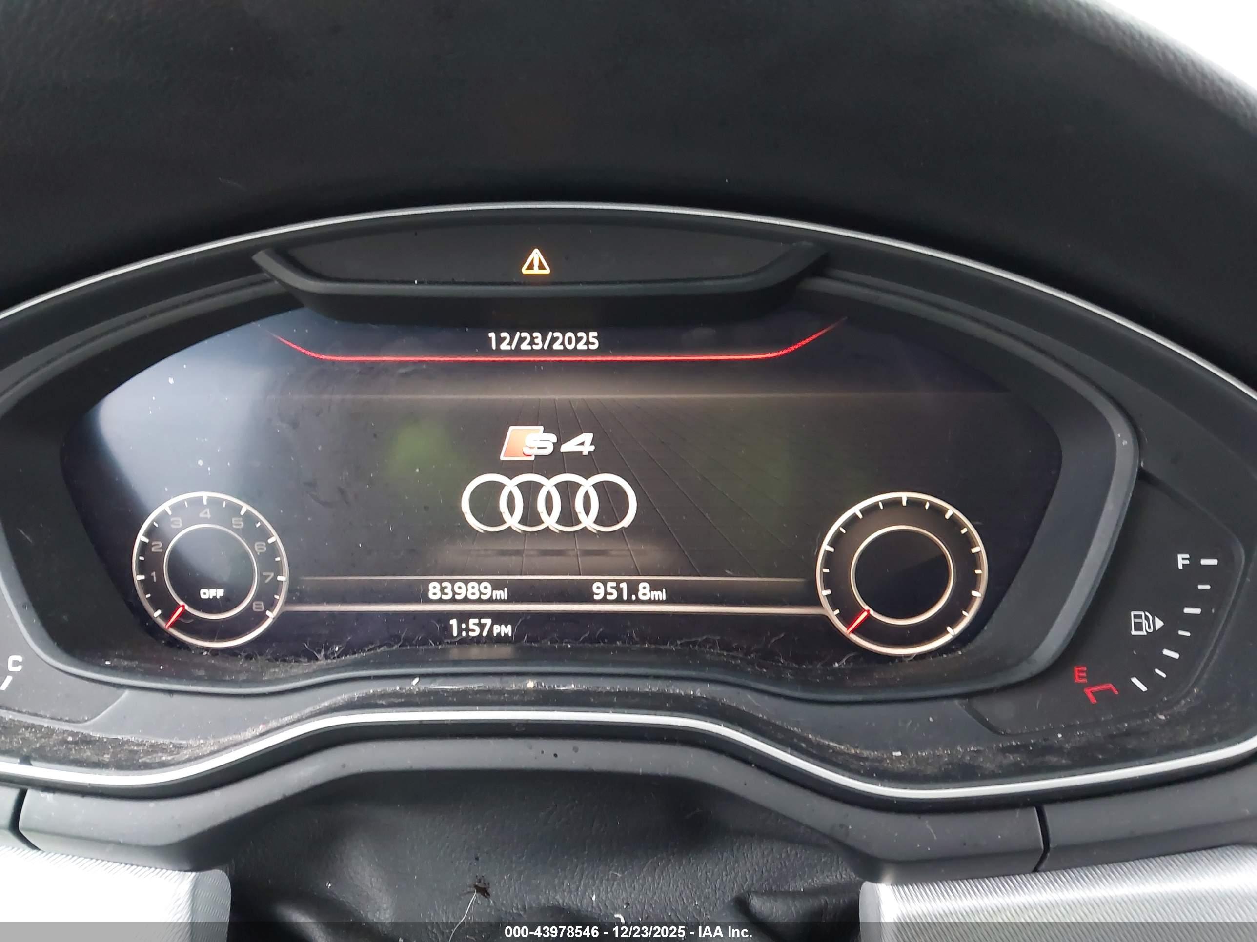 AUDI A4 image 7