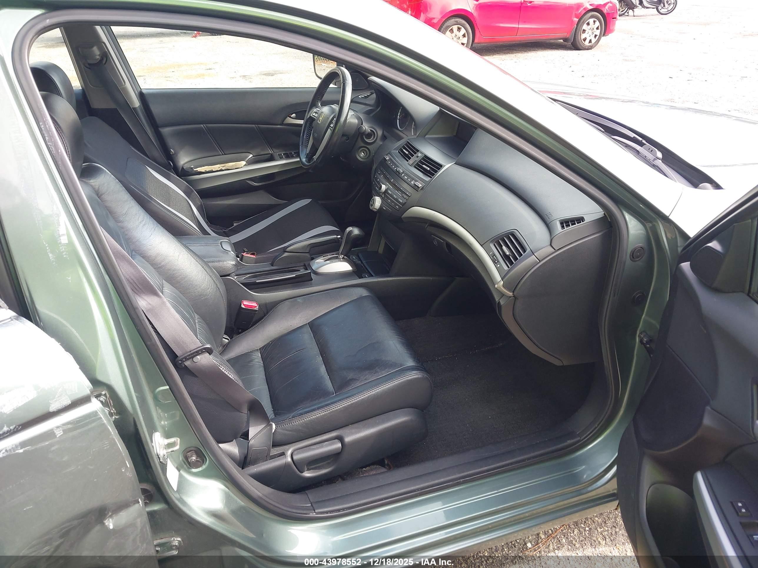 HONDA ACCORD image 5