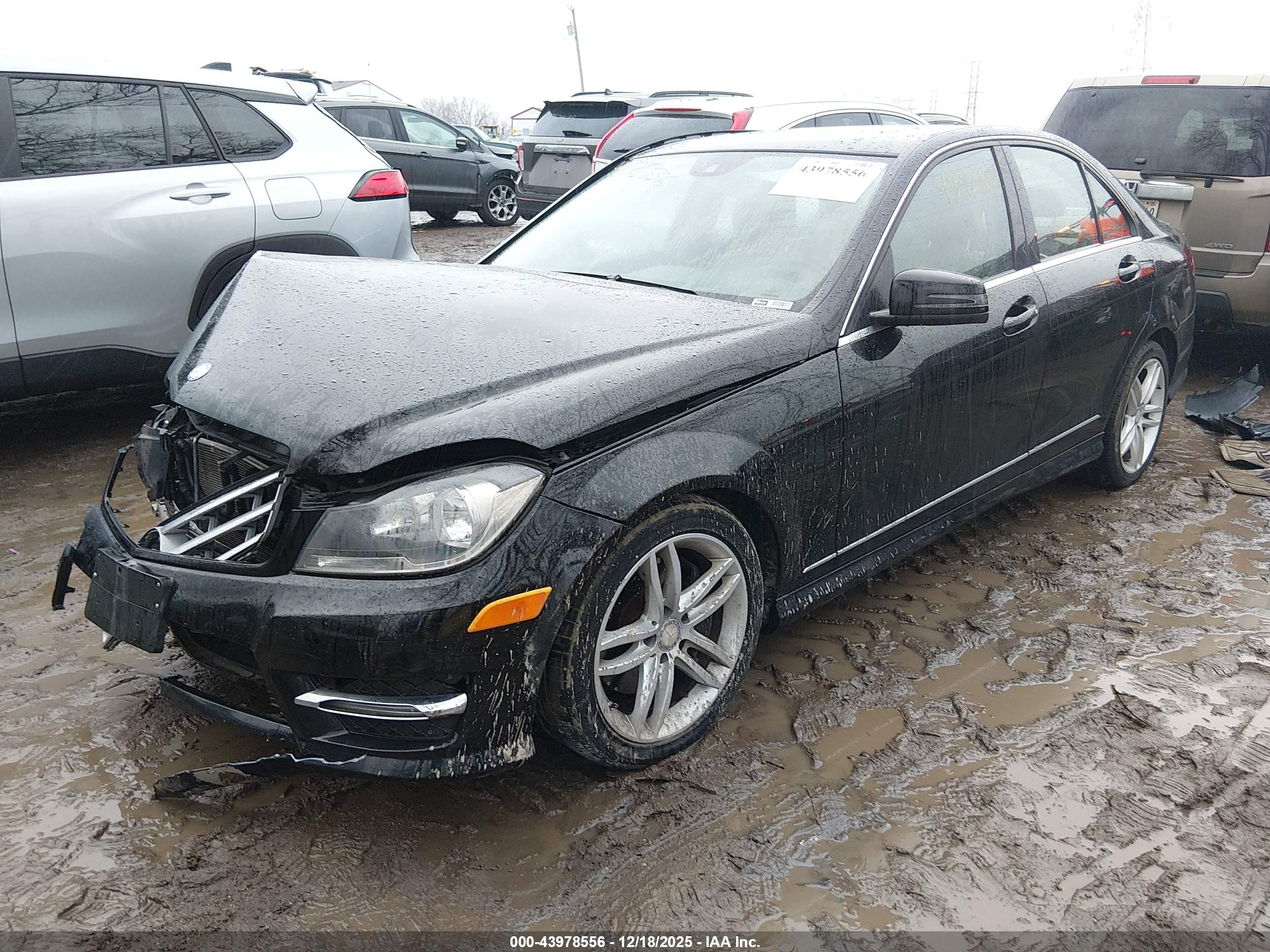 MERCEDES-BENZ C image 2