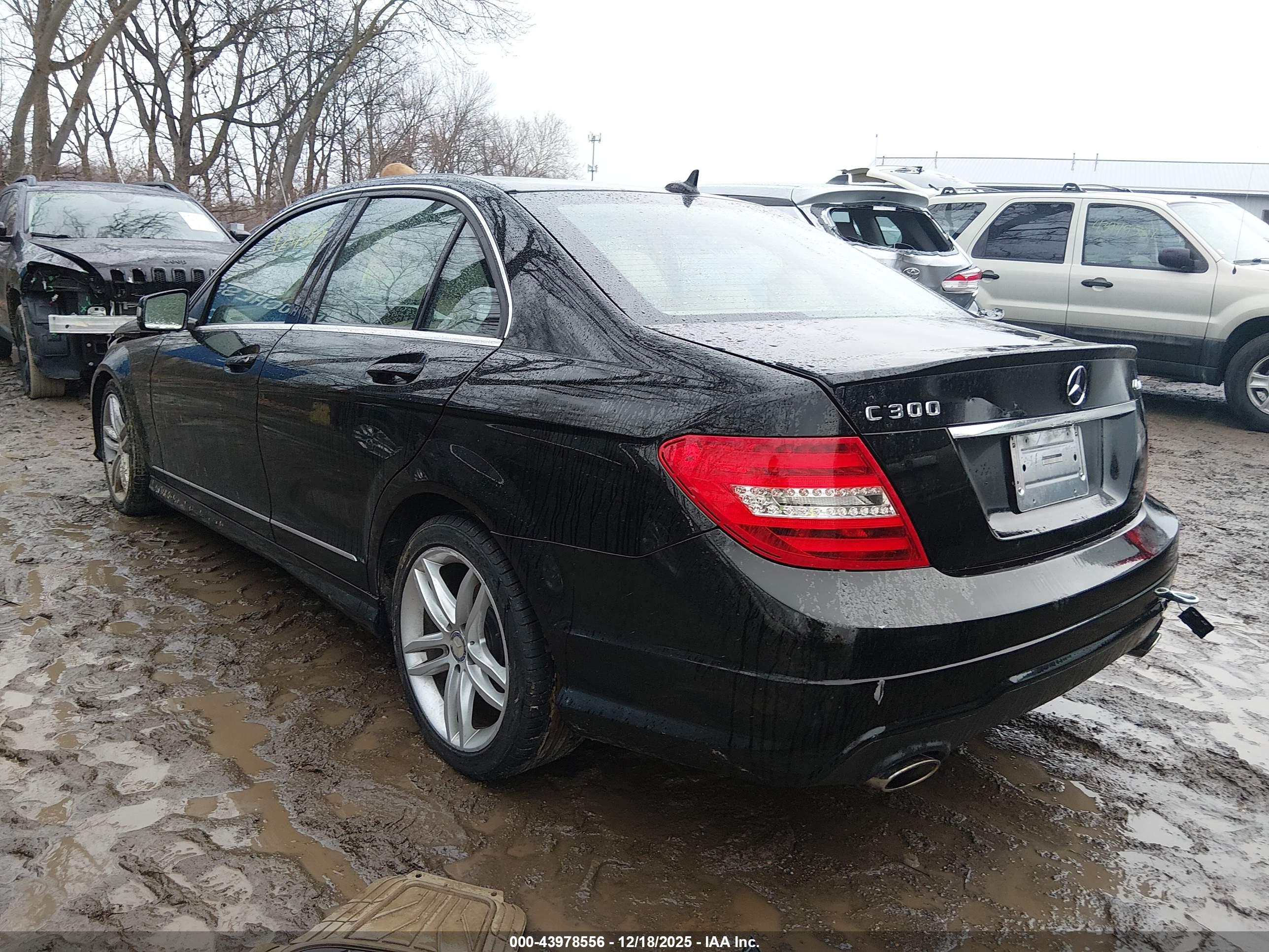 MERCEDES-BENZ C image 3