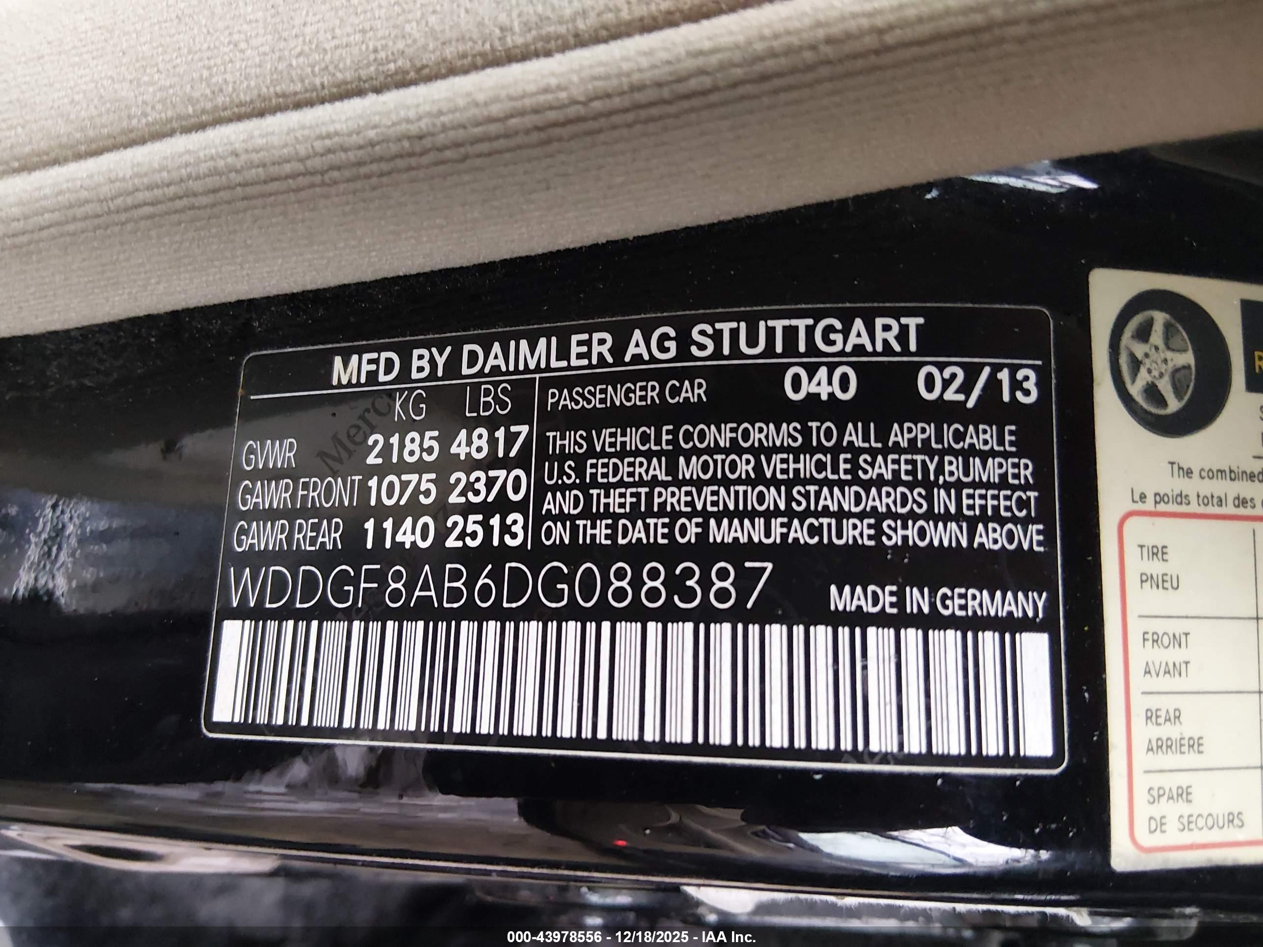 MERCEDES-BENZ C image 9