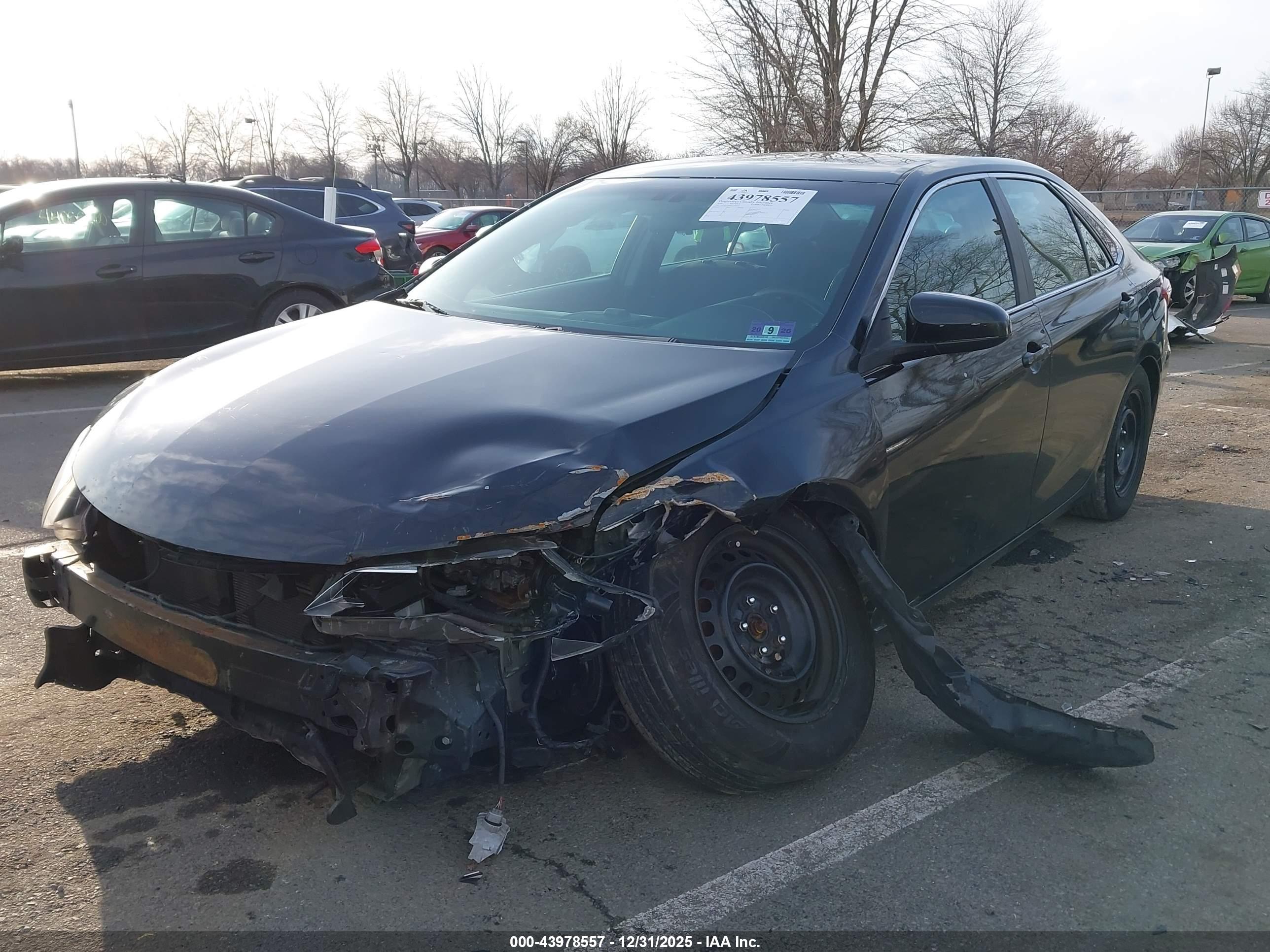 TOYOTA CAMRY image 6