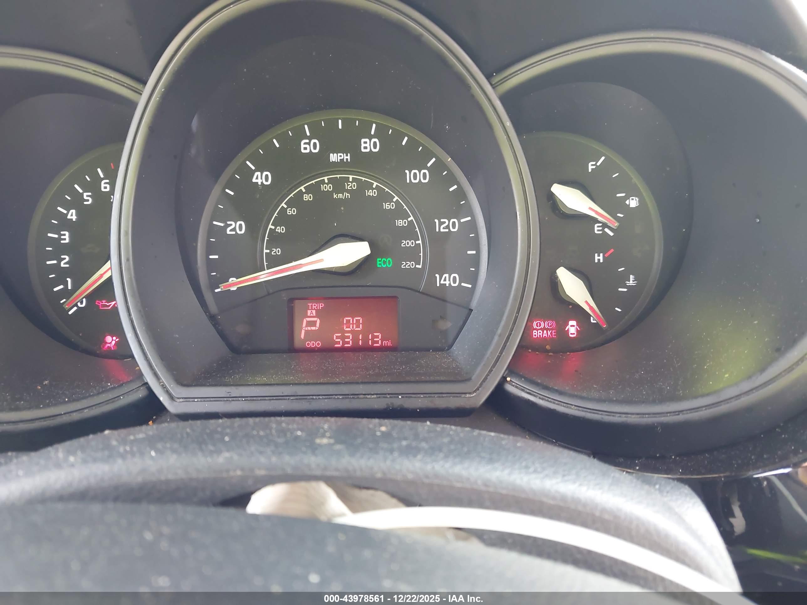 KIA RIO image 7