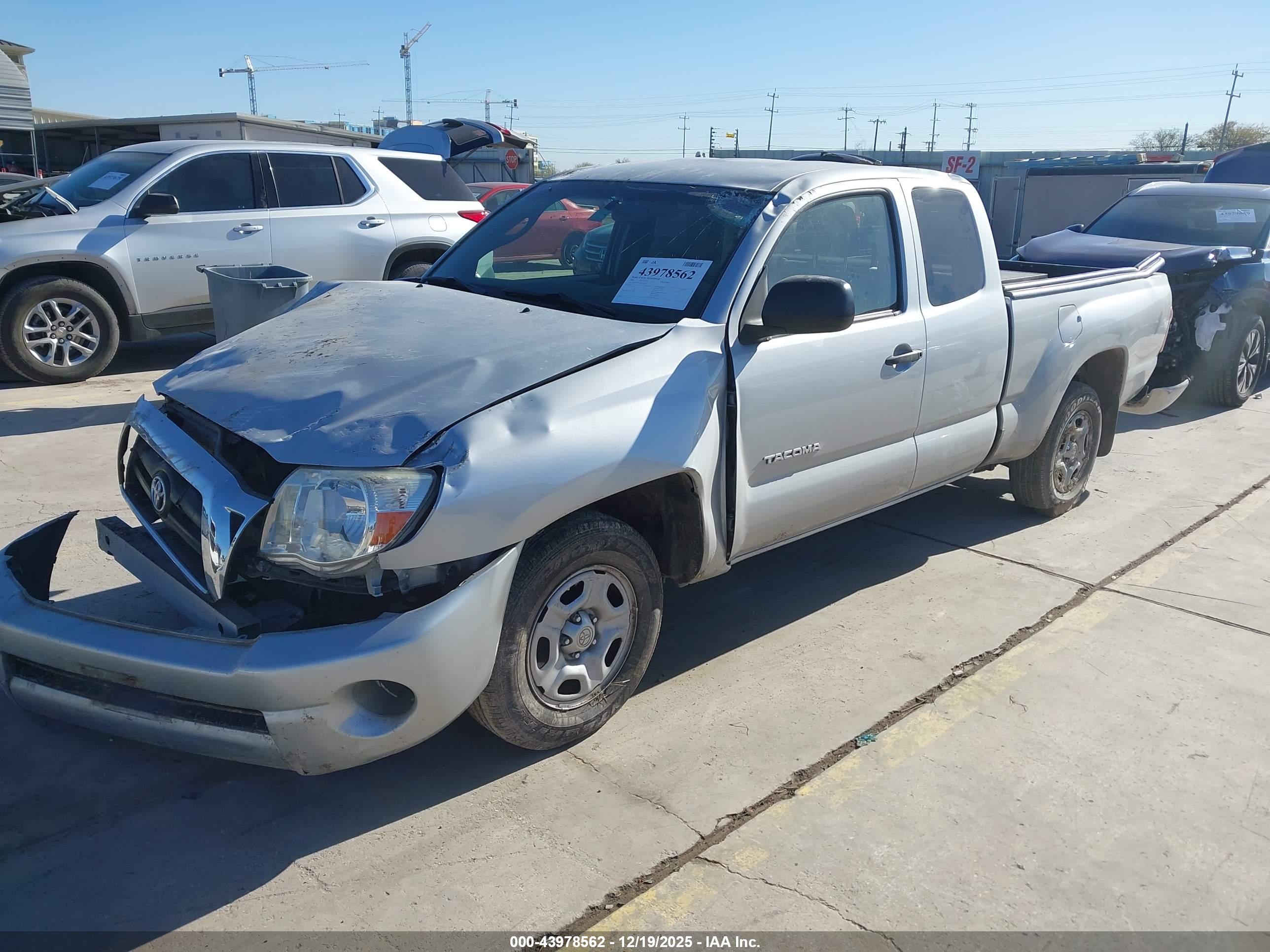 TOYOTA TACOMA image 2