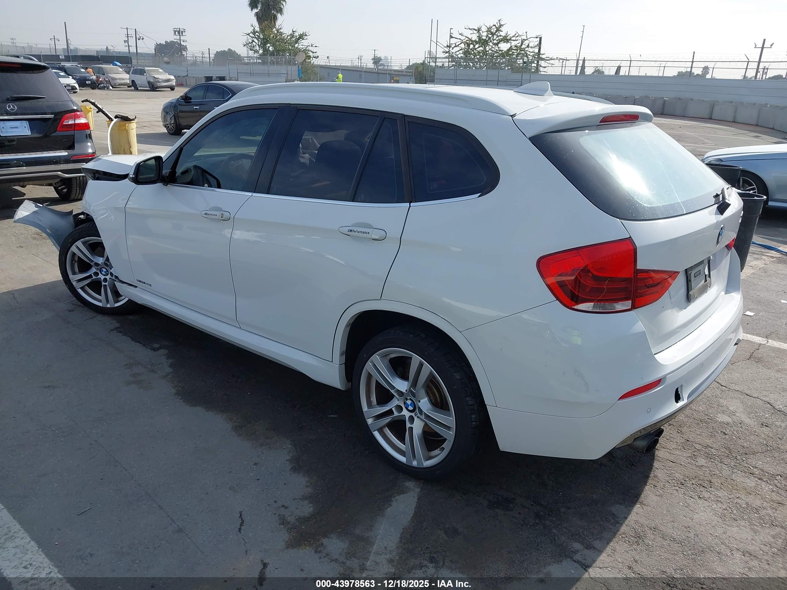 BMW X1 image 3