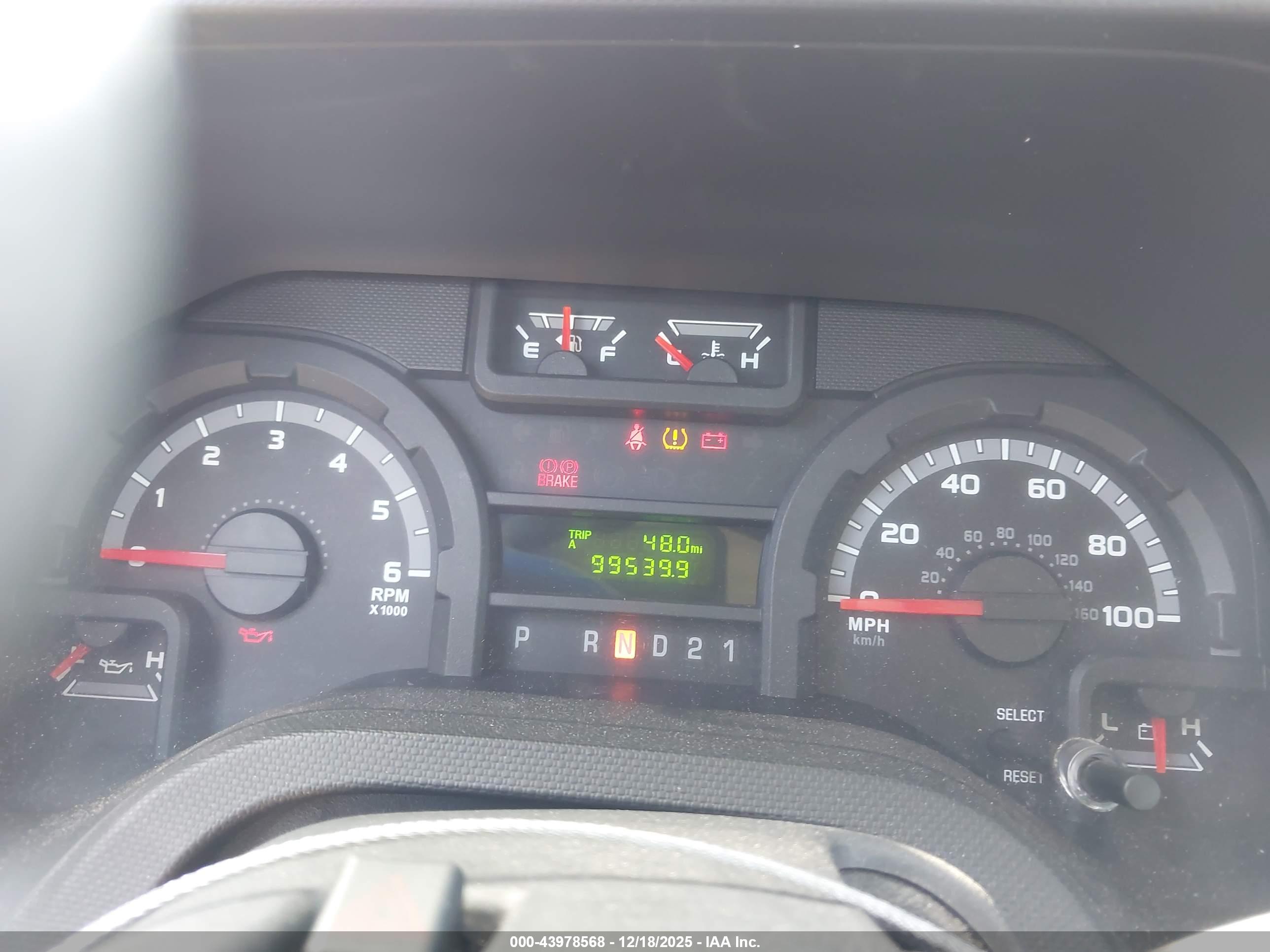 FORD E-350 image 7