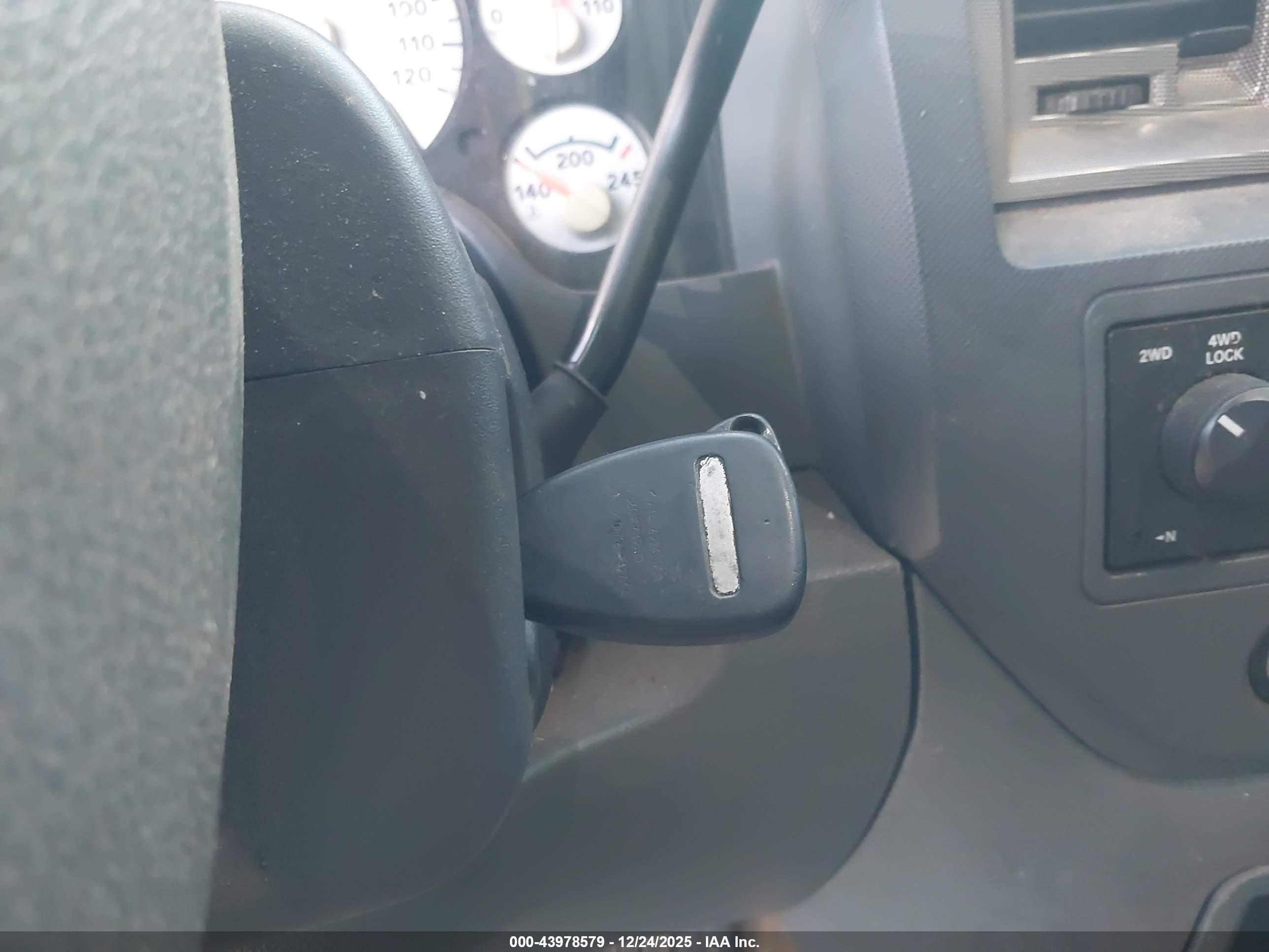 DODGE RAM image 11
