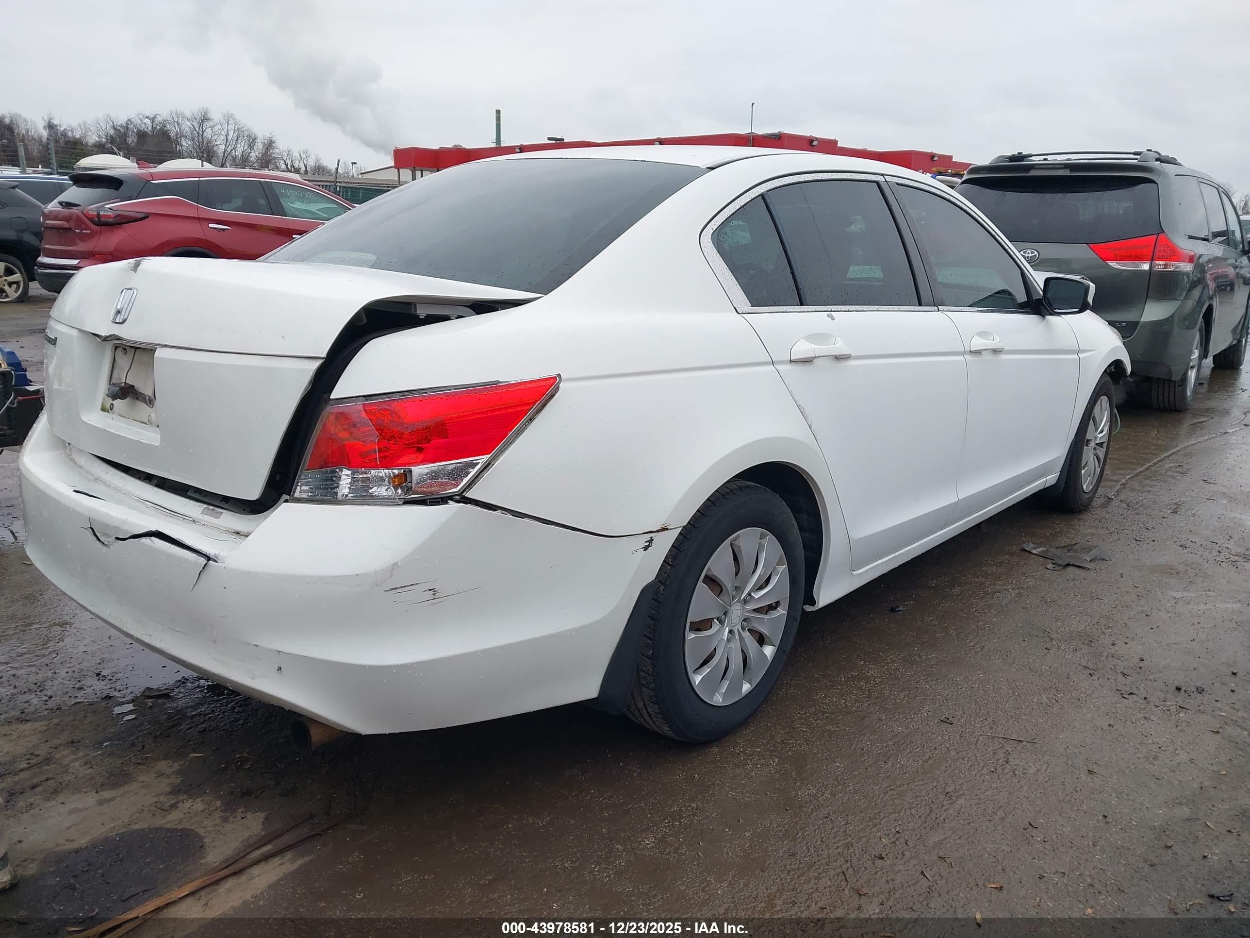HONDA ACCORD image 4