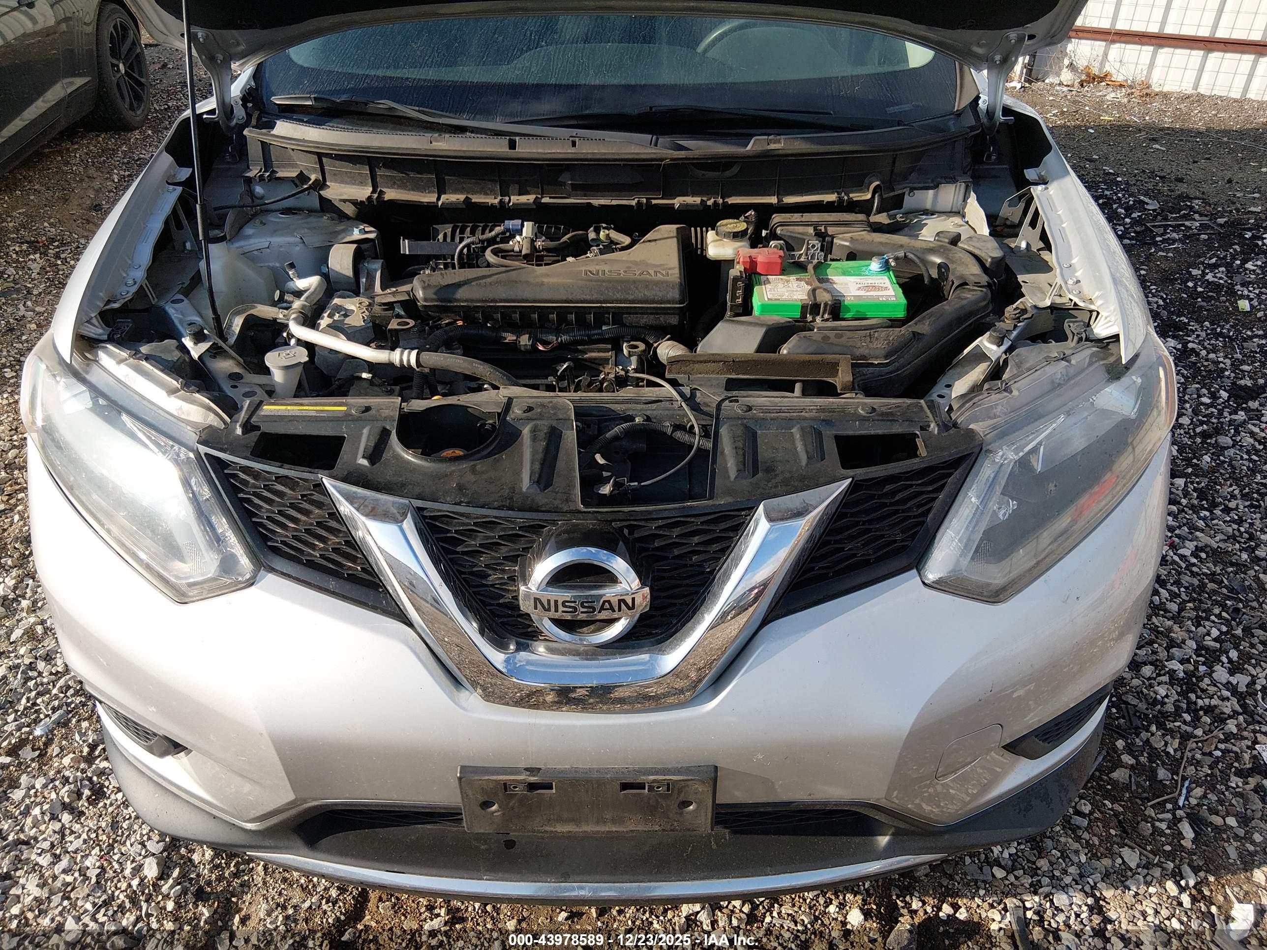 NISSAN ROGUE image 10