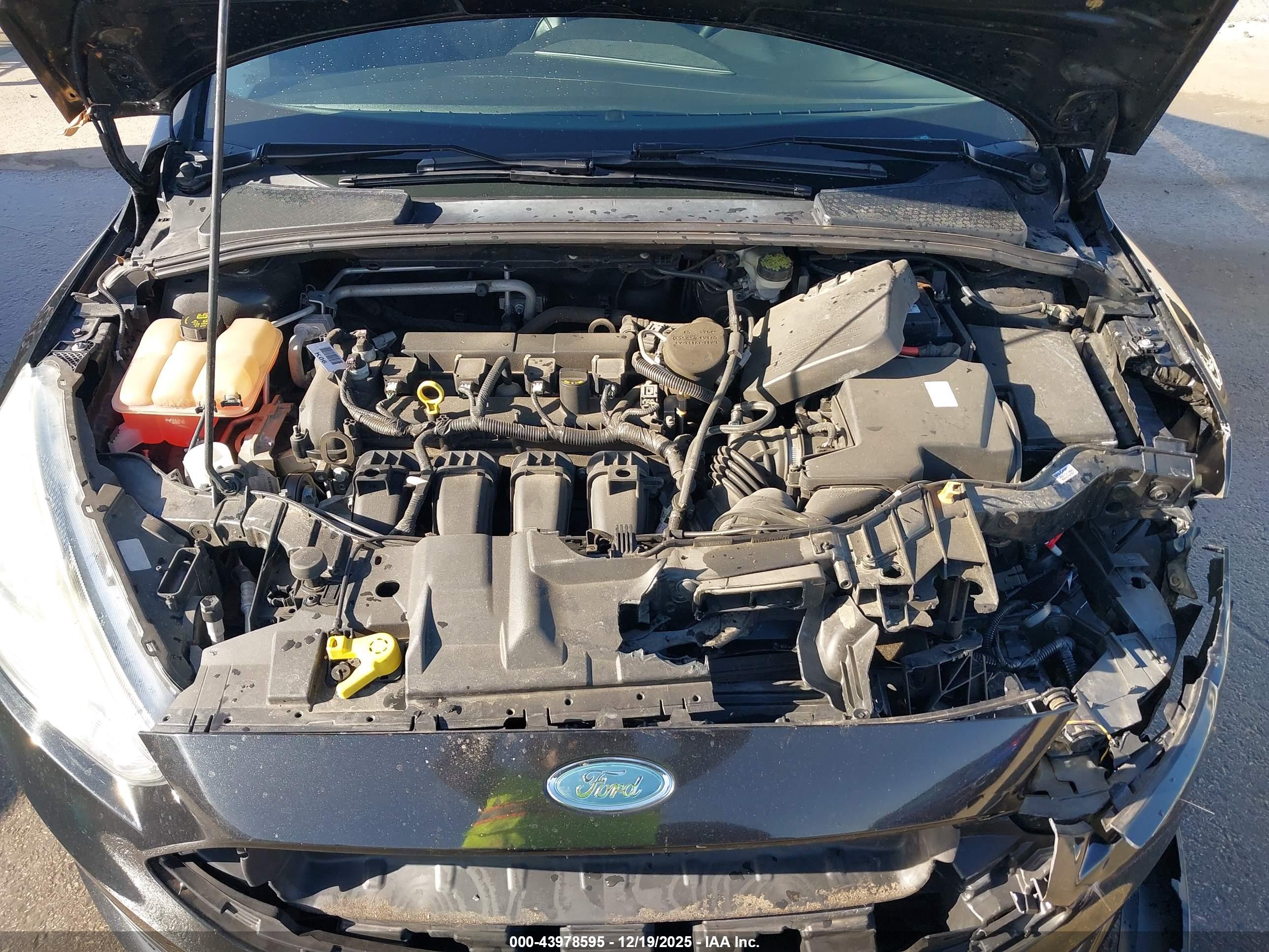 FORD FOCUS image 10