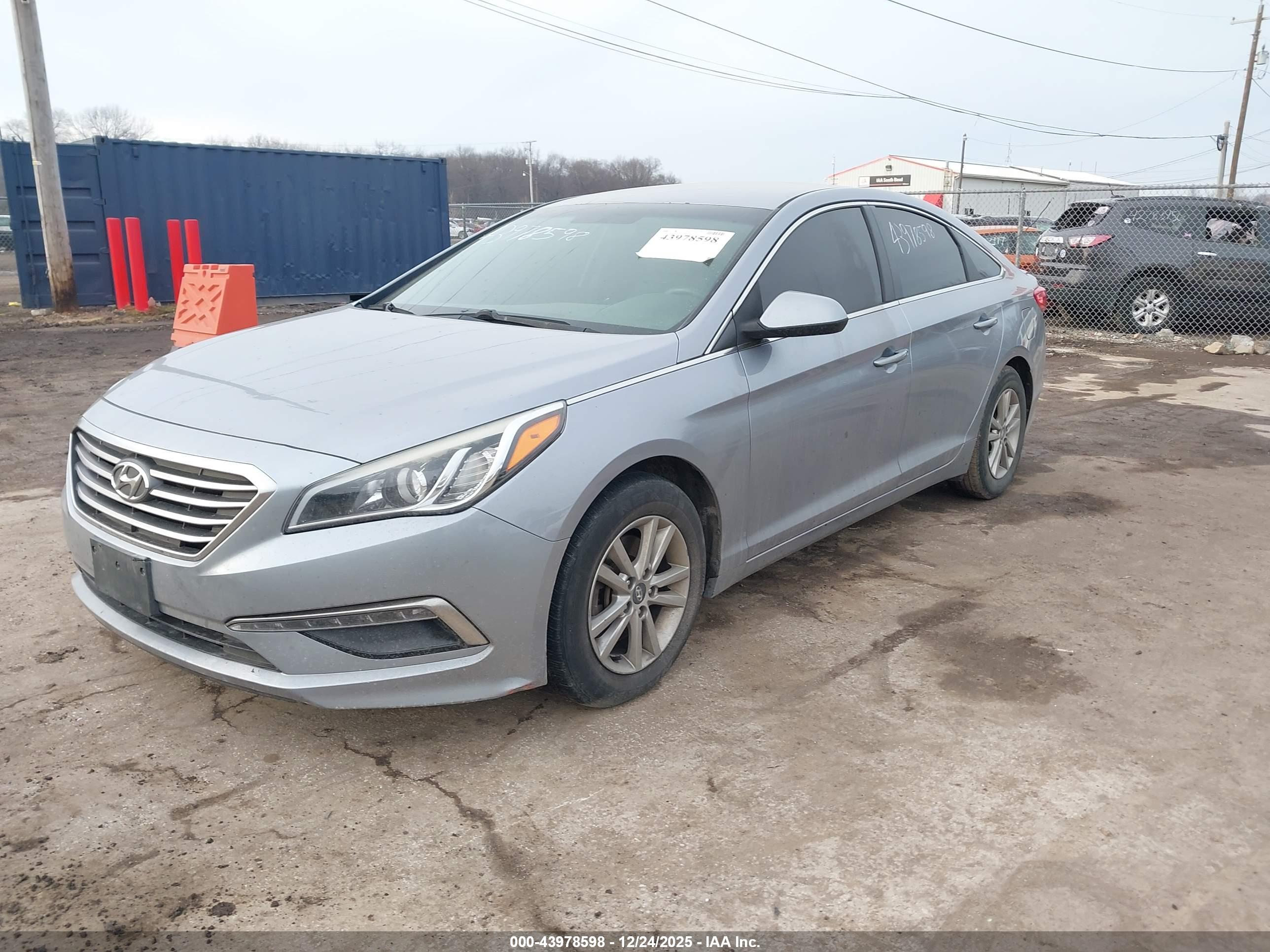 HYUNDAI SONATA image 2