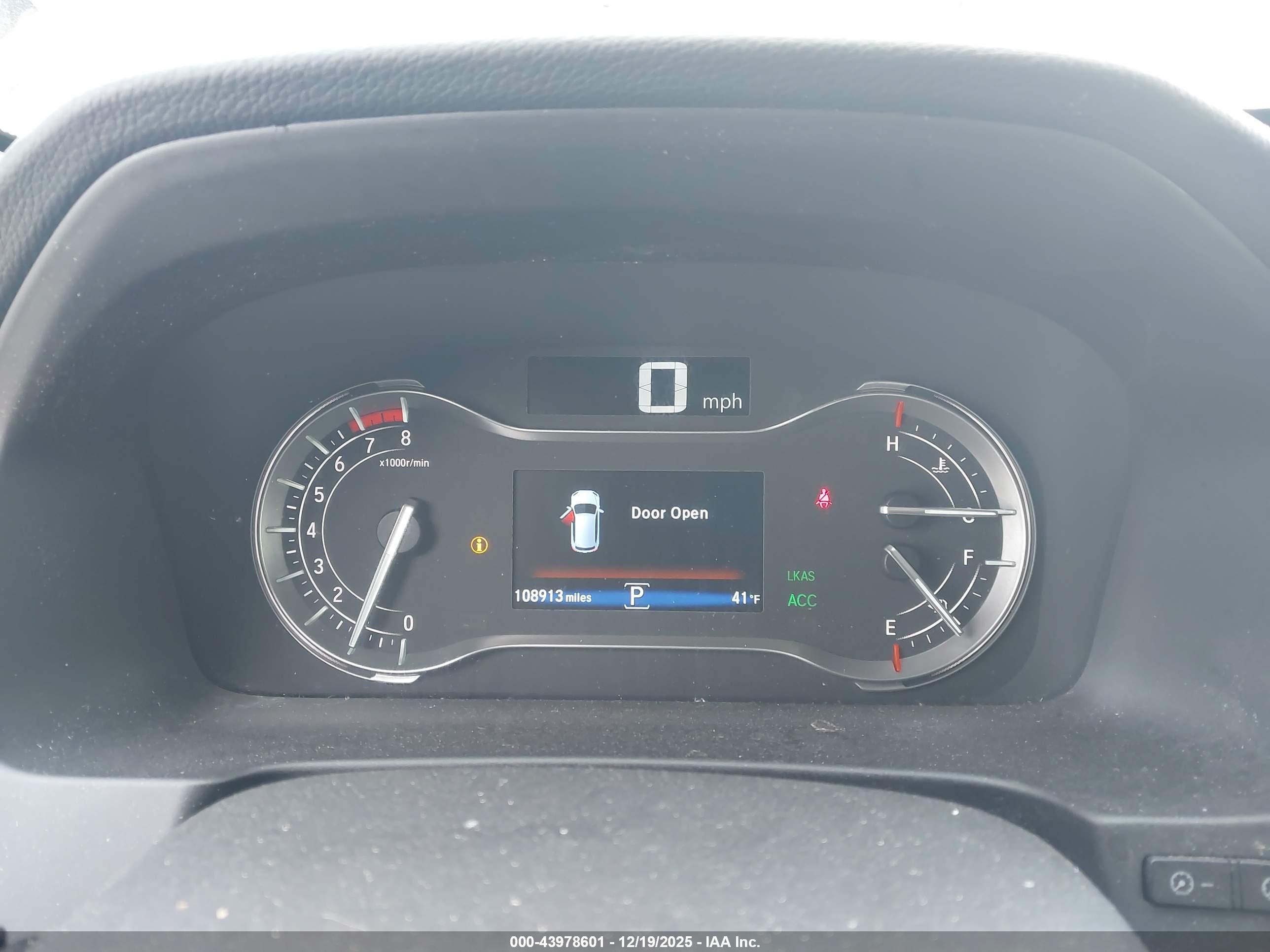 HONDA PILOT image 7