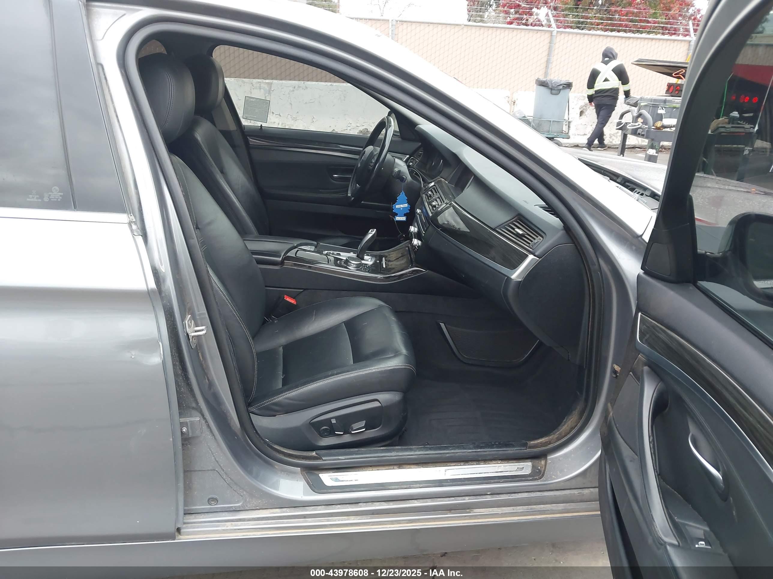 BMW 535D image 5