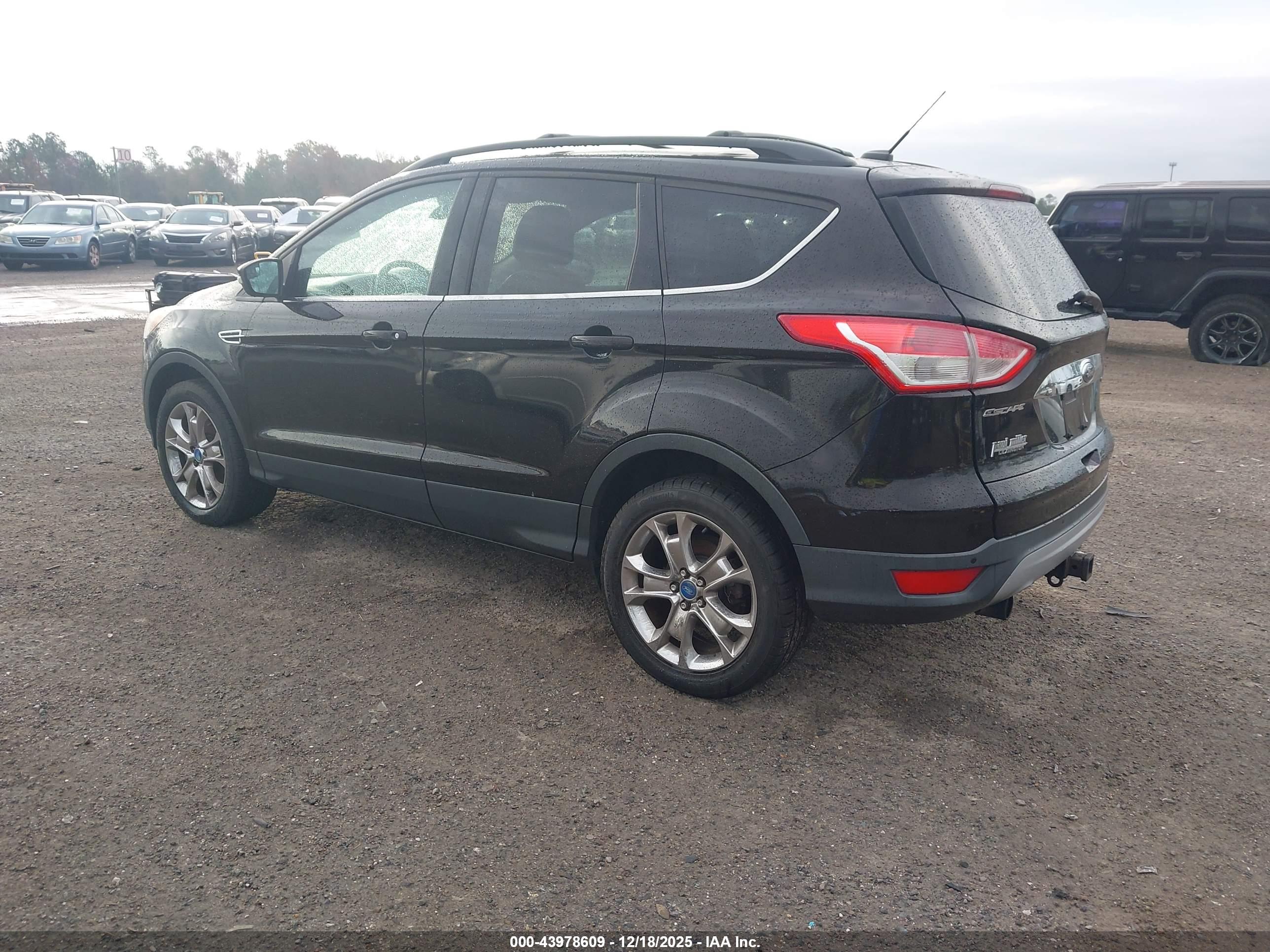 FORD ESCAPE image 3