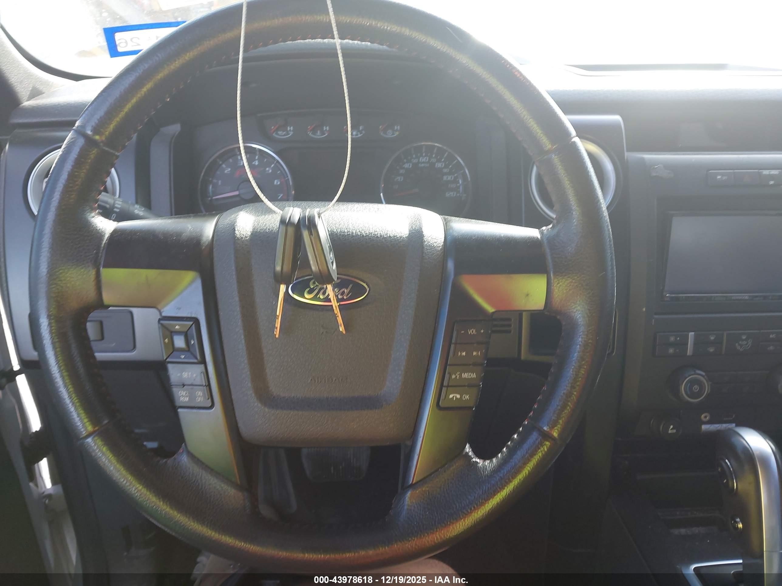 FORD F-150 image 11