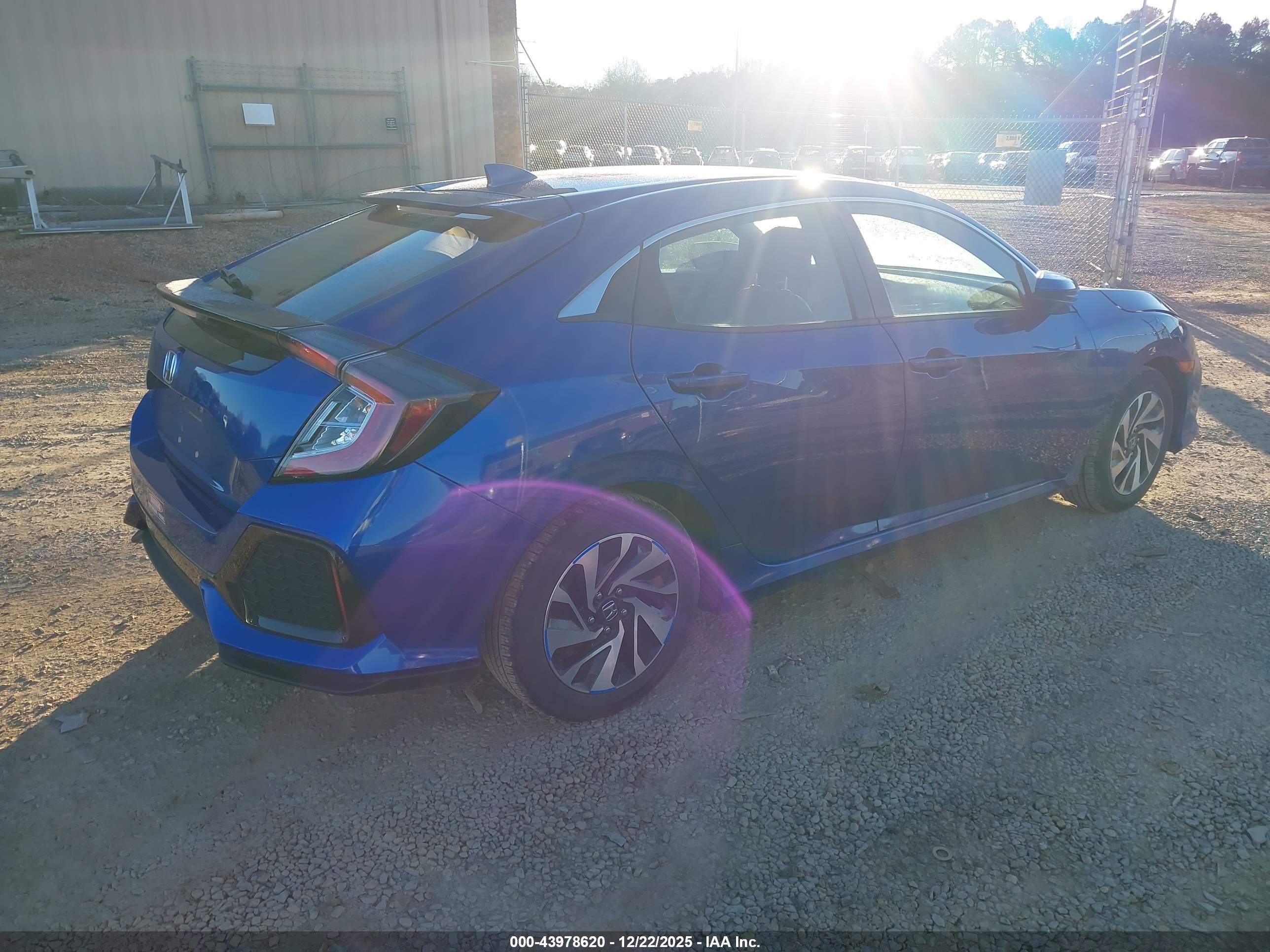 HONDA CIVIC image 4