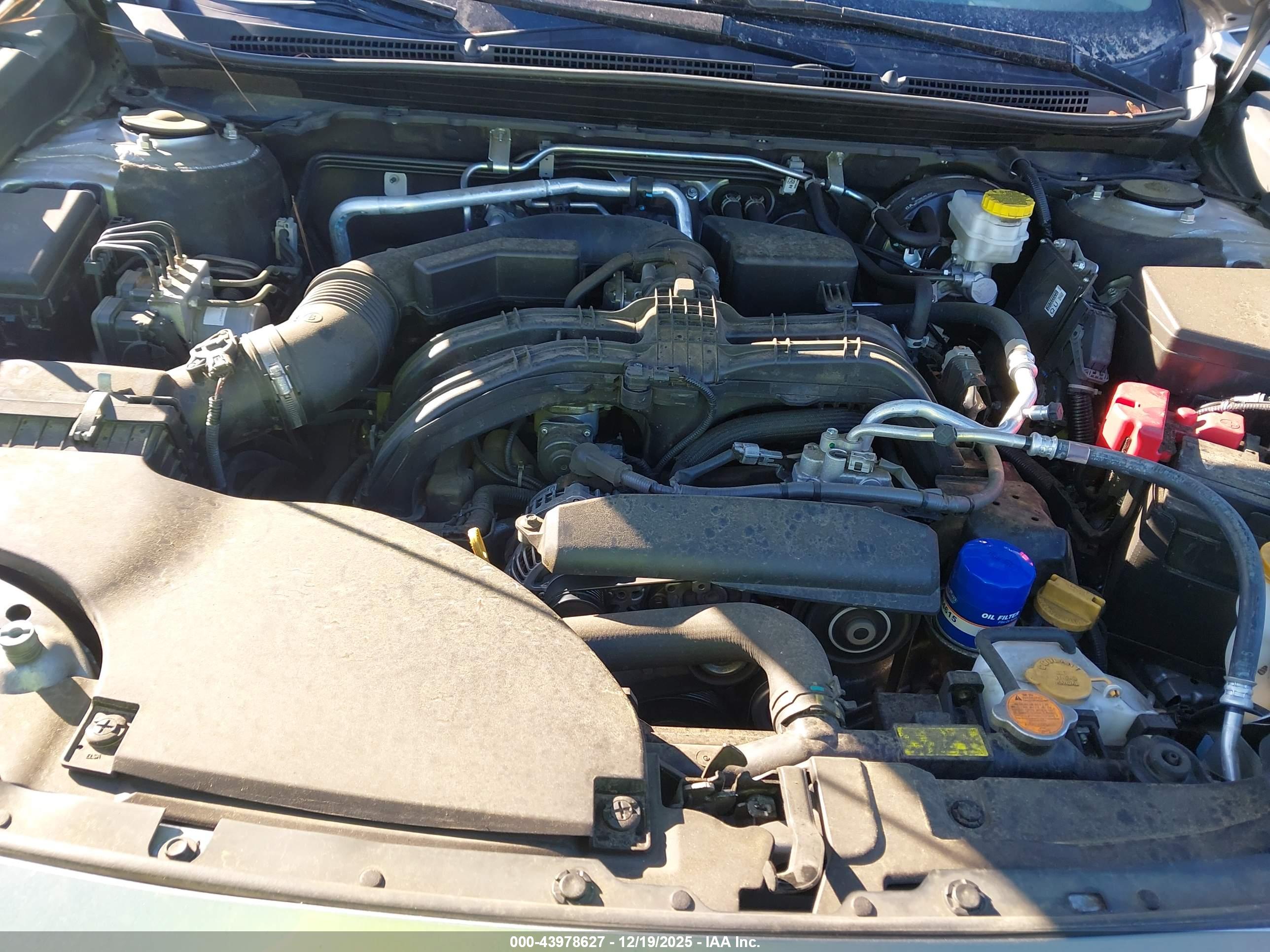 SUBARU OUTBACK image 10