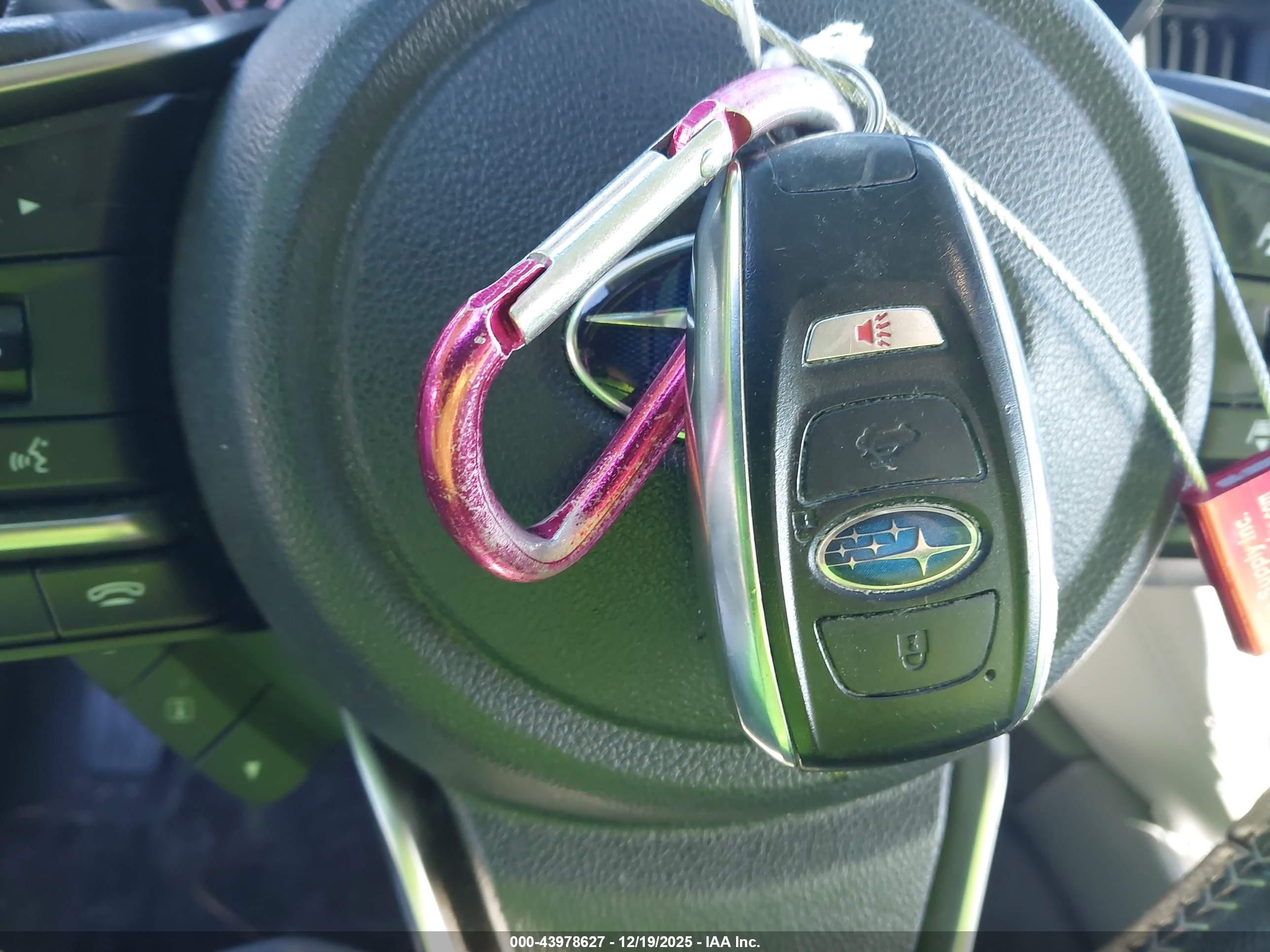 SUBARU OUTBACK image 11
