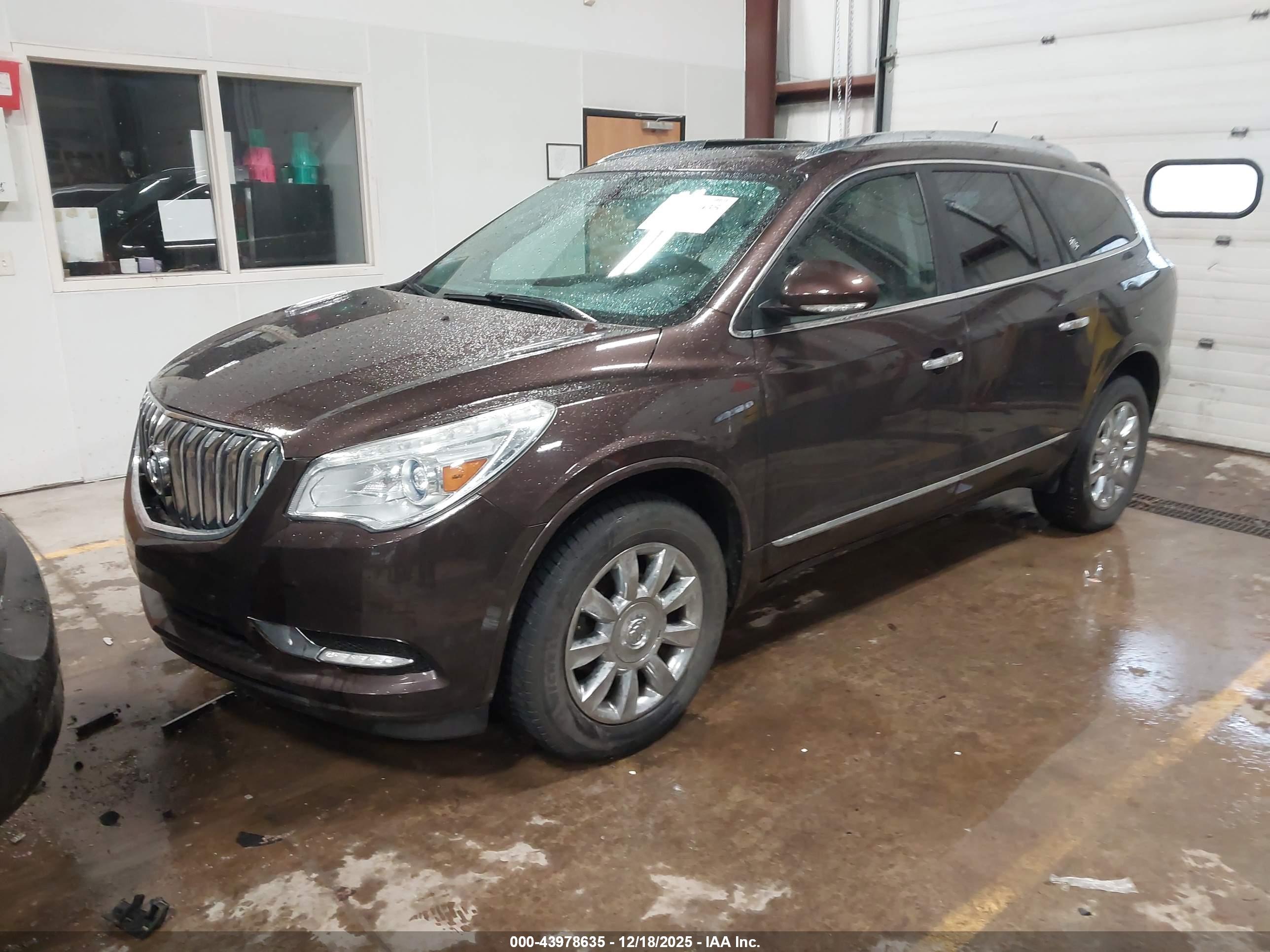 BUICK ENCLAVE image 2