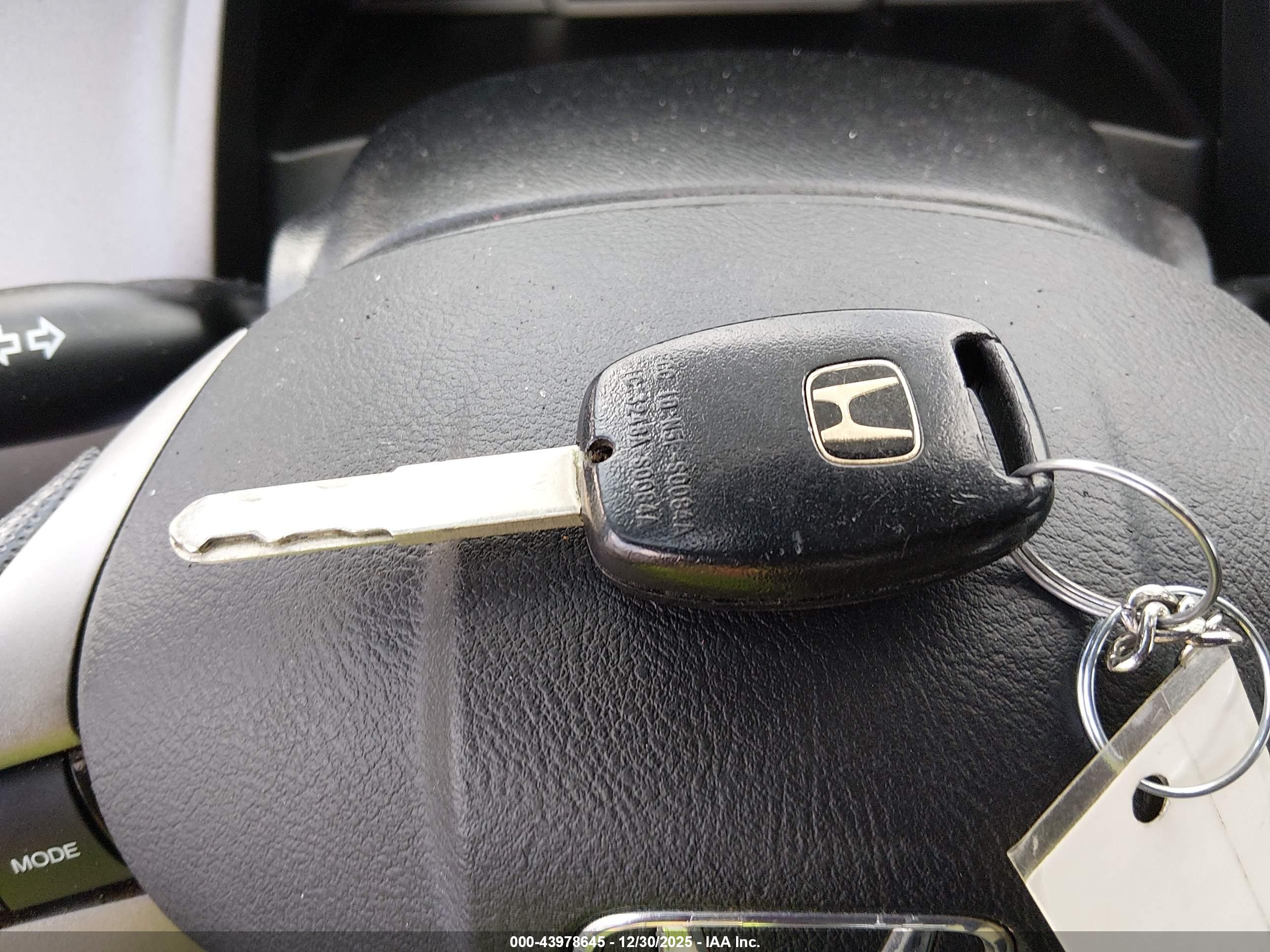 HONDA CIVIC image 11