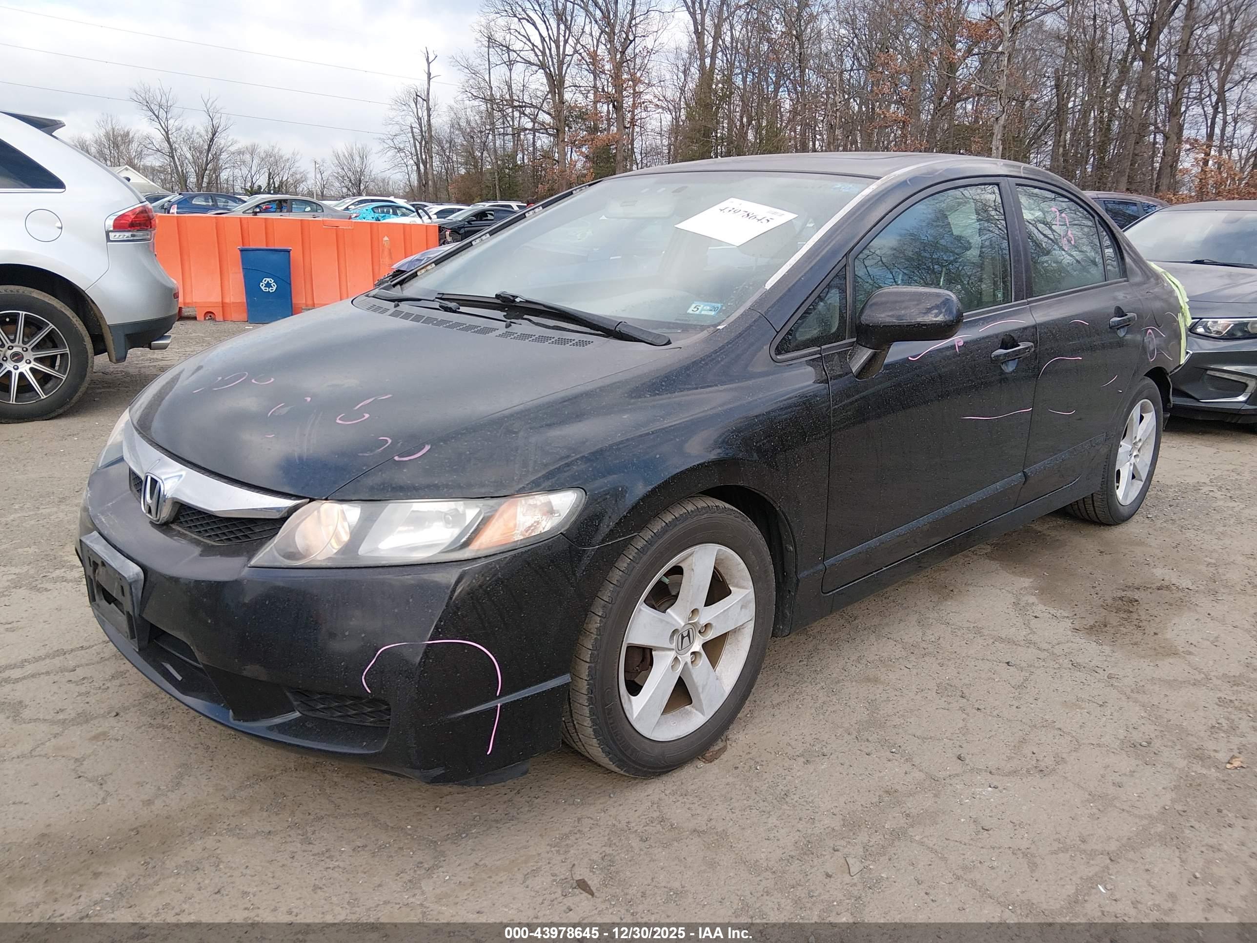 HONDA CIVIC image 2