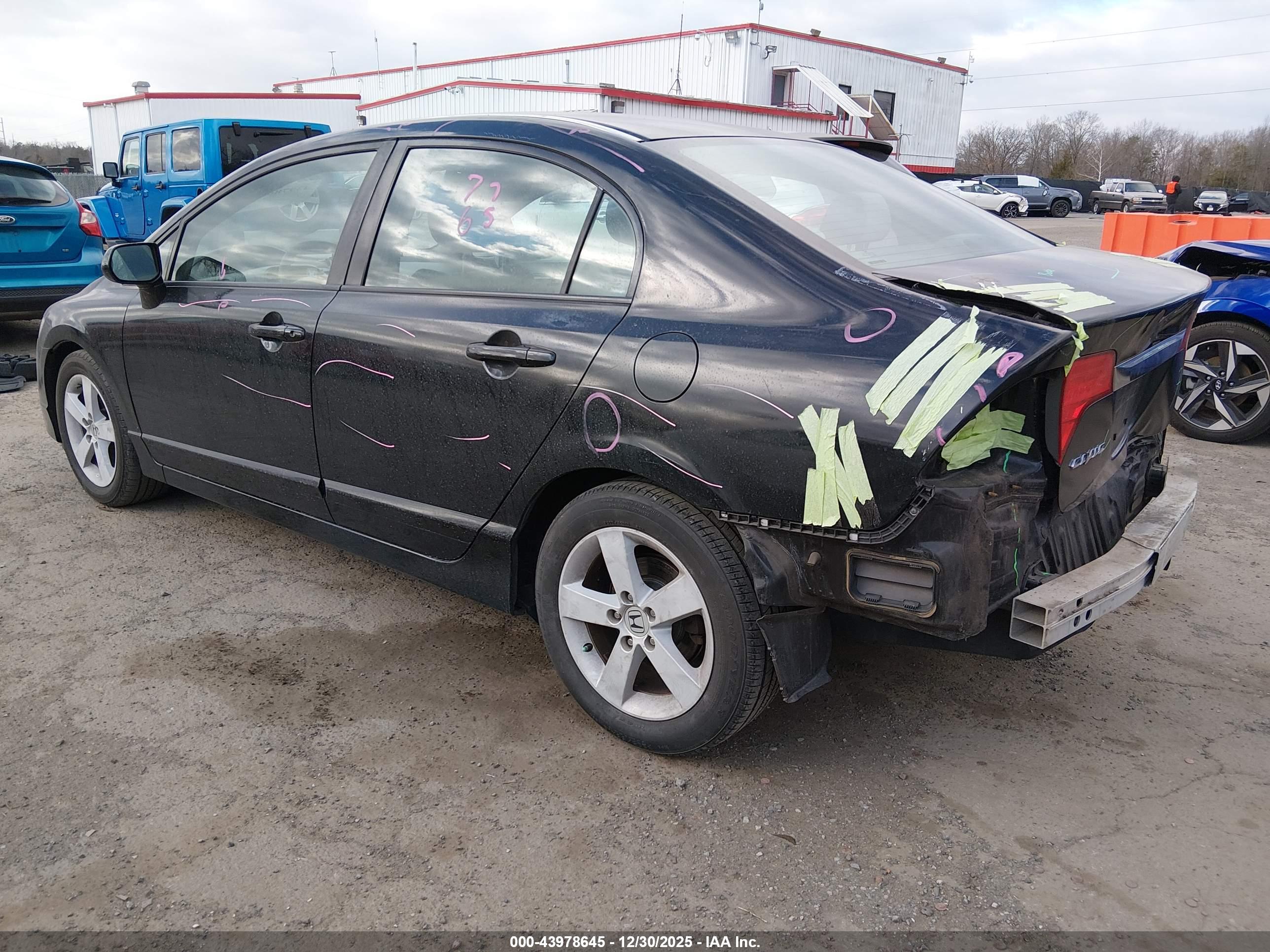 HONDA CIVIC image 3