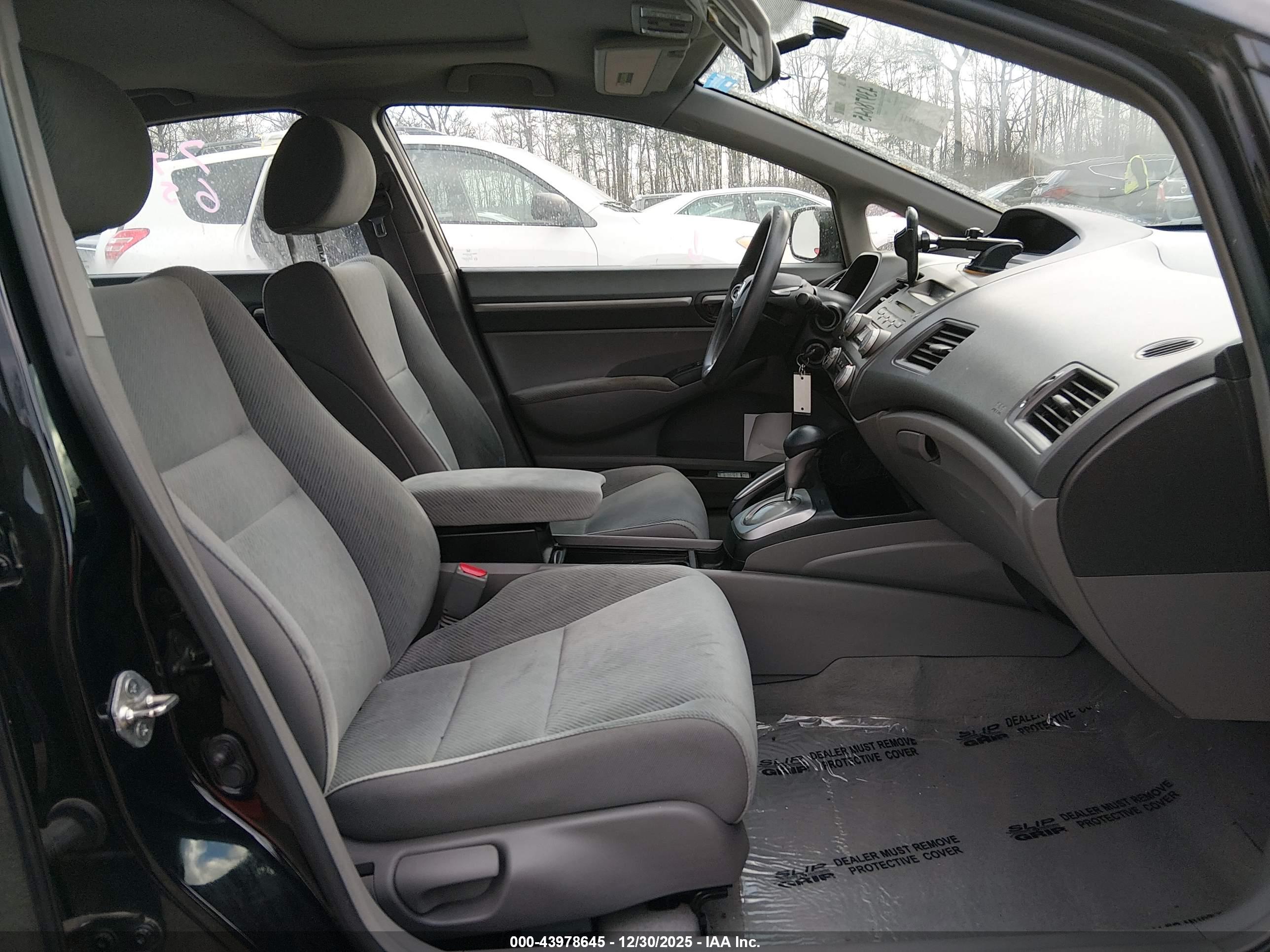 HONDA CIVIC image 5
