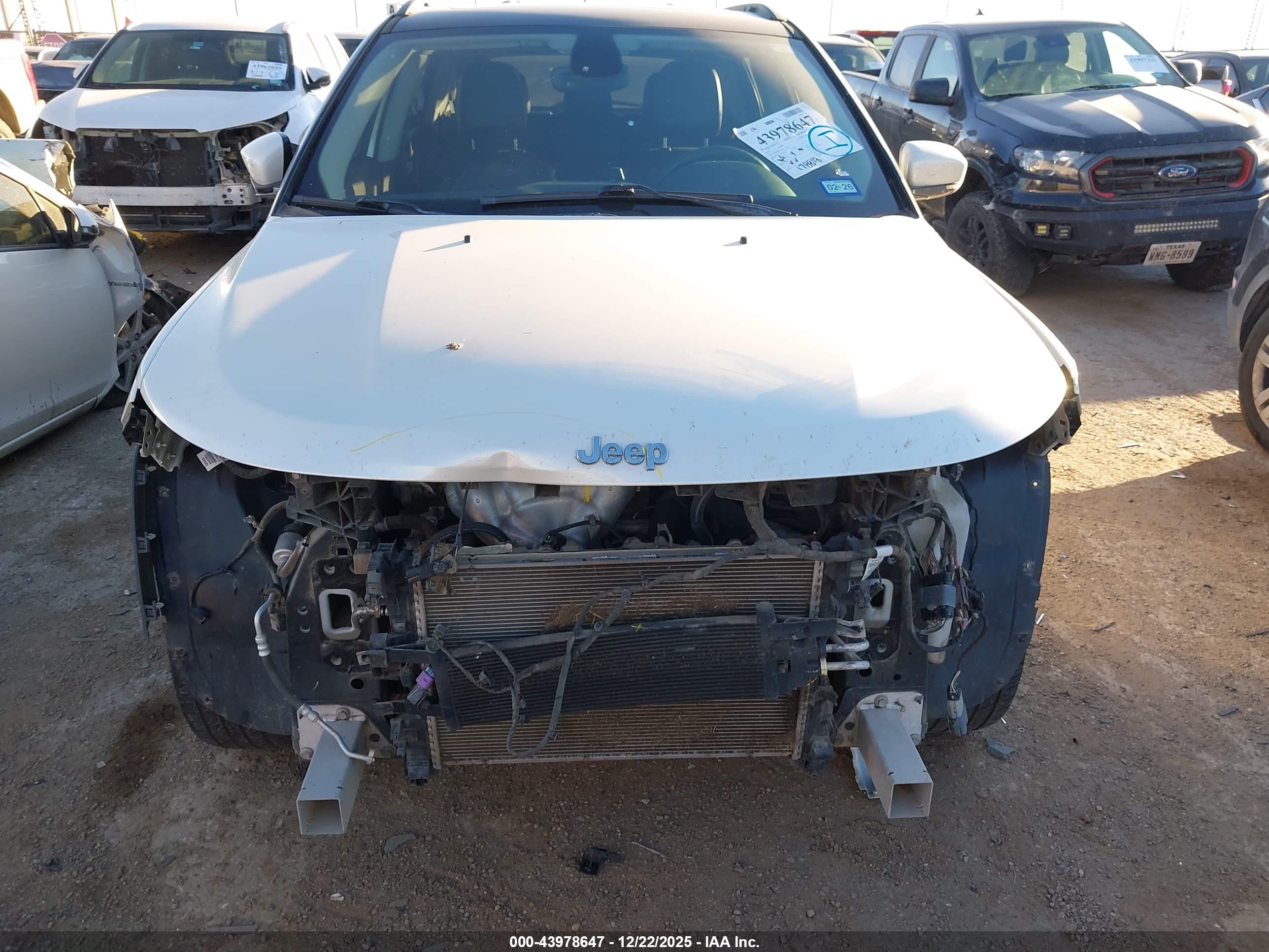 JEEP COMPASS image 6
