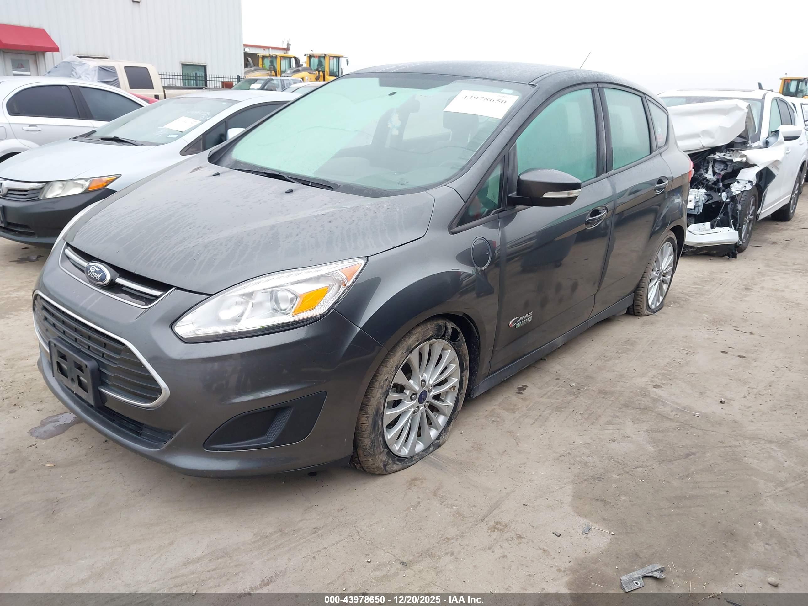FORD C-MAX image 2