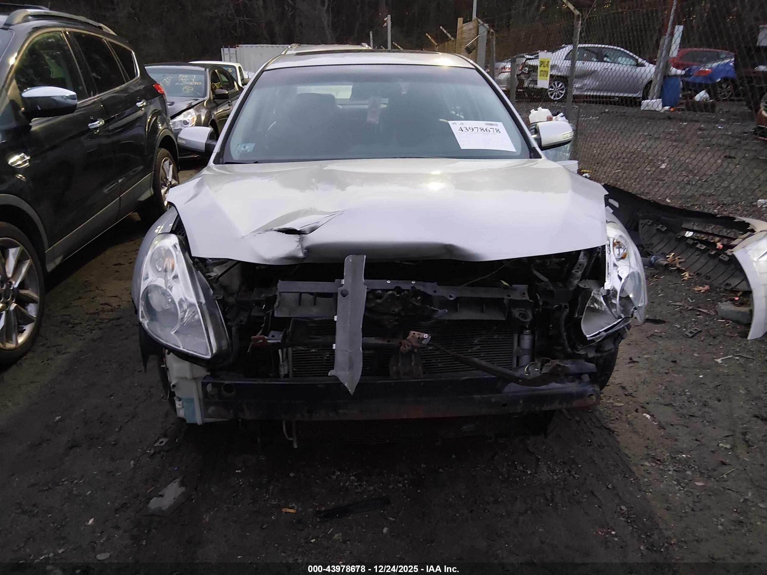 NISSAN ALTIMA image 6
