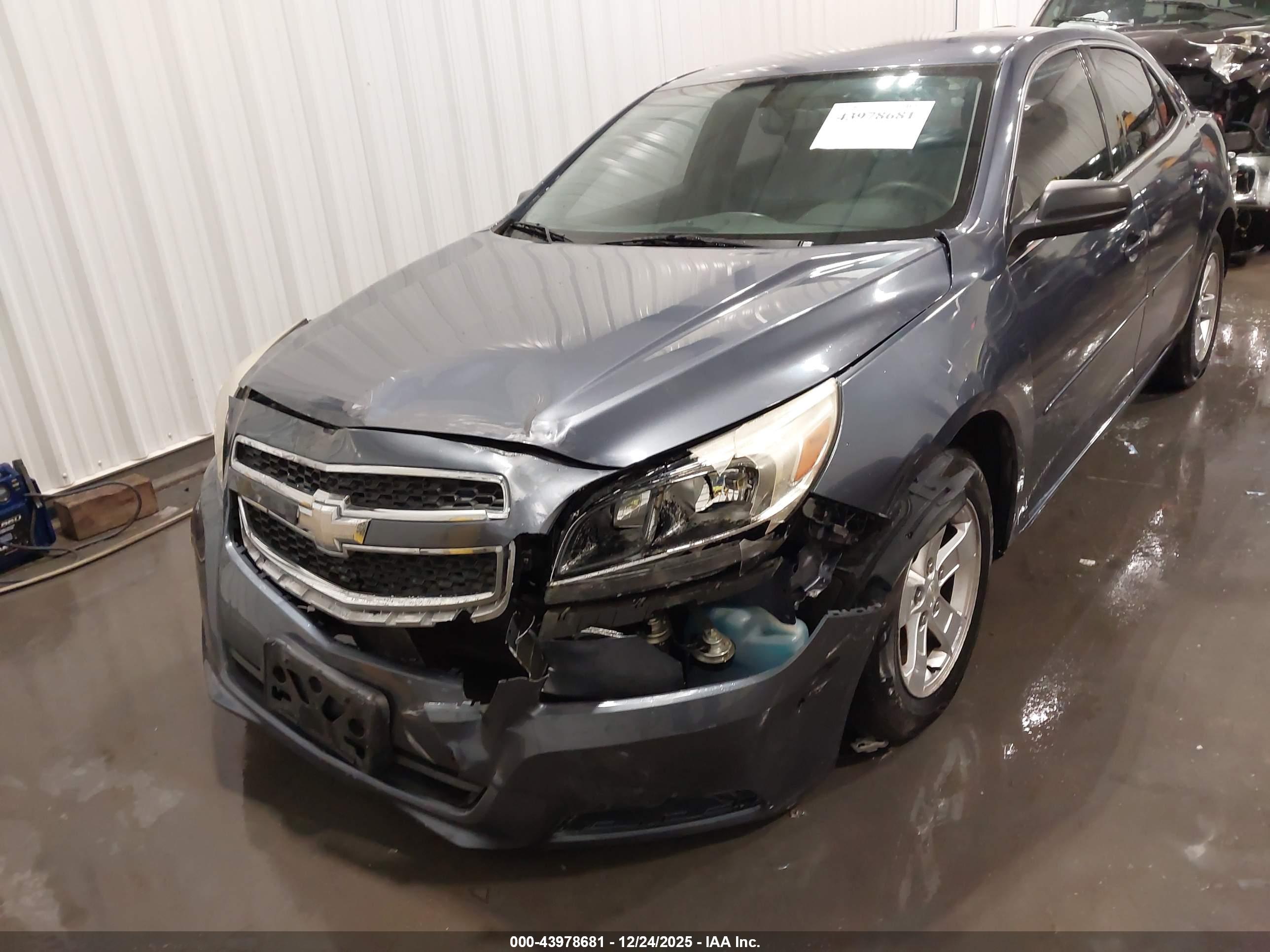 CHEVROLET MALIBU image 6