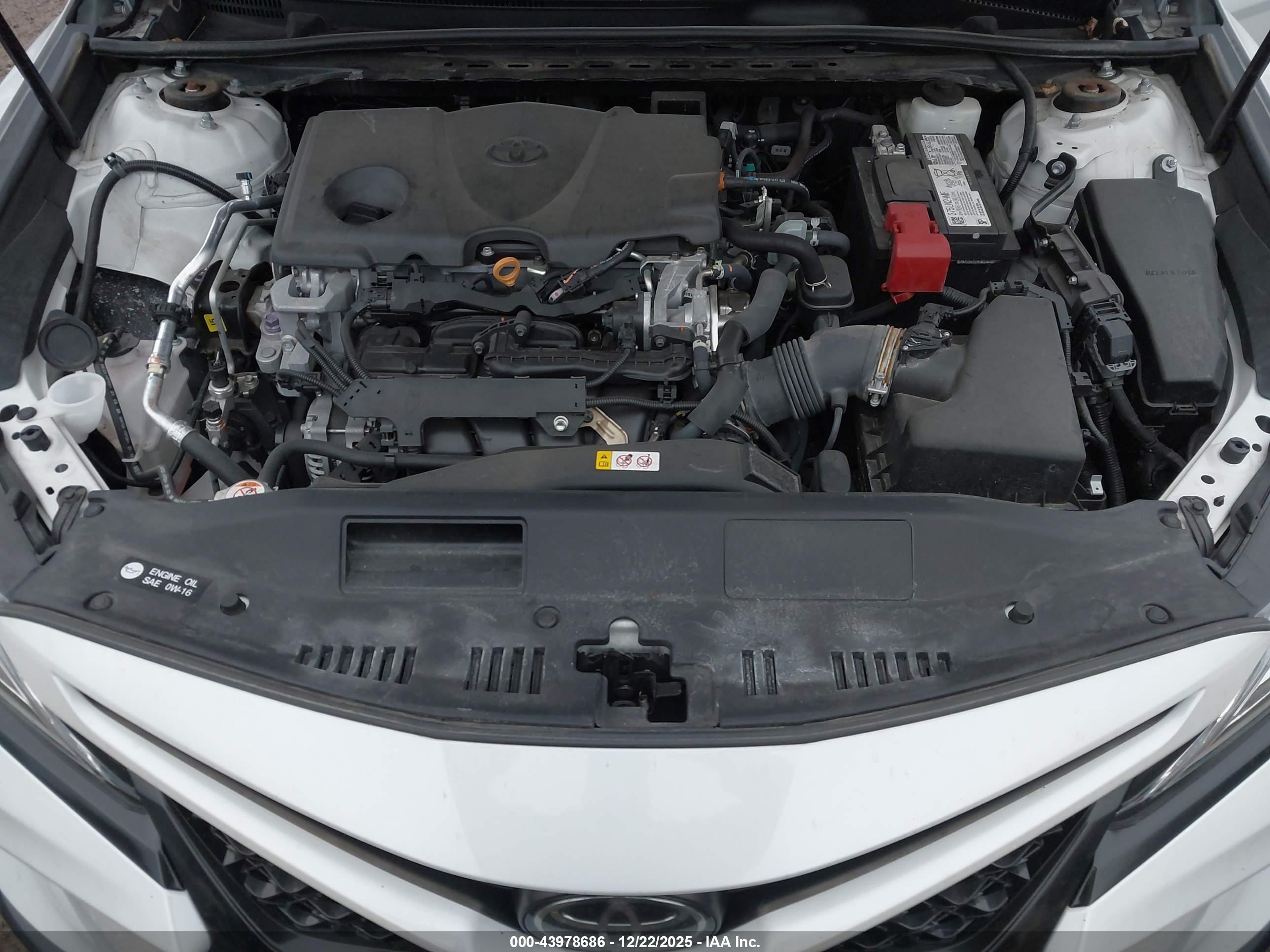 TOYOTA CAMRY image 10